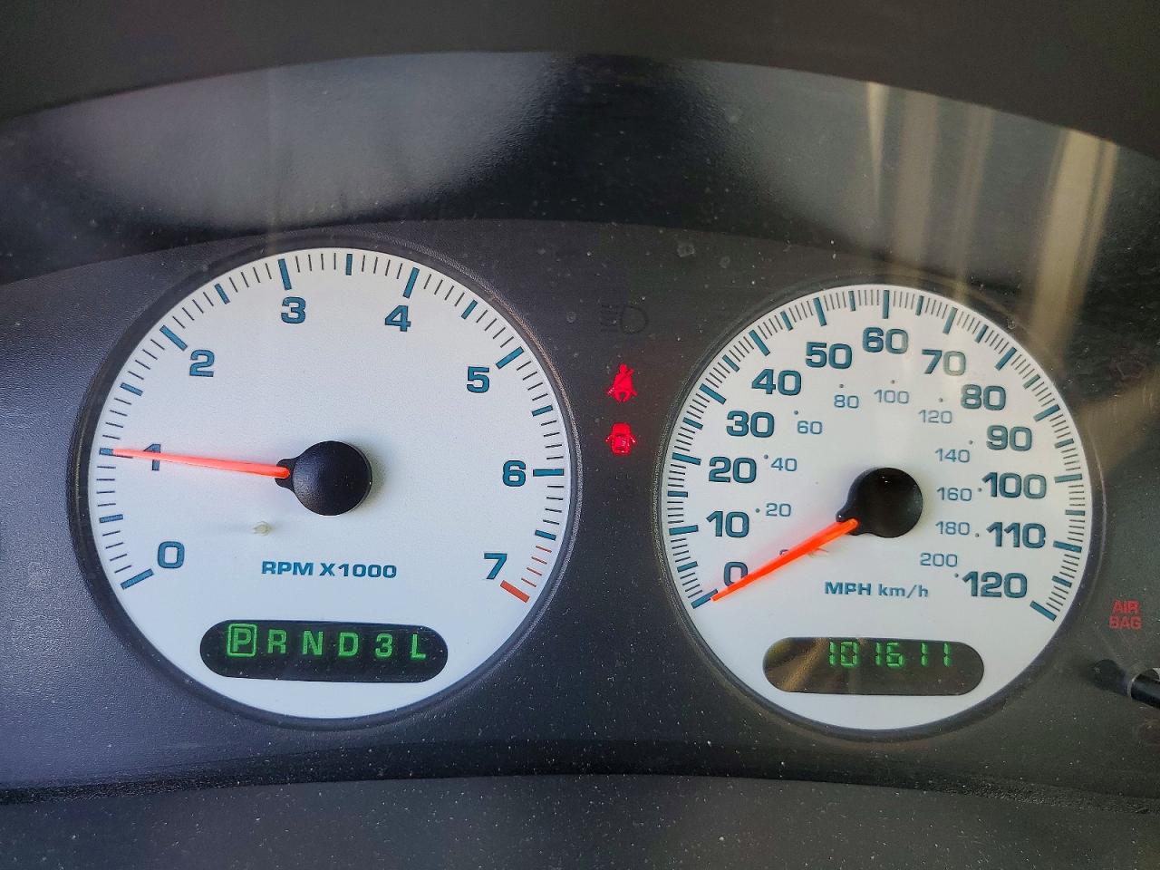 2003 Dodge Intrepid Se Tan vin: 2B3HD46R93H532661