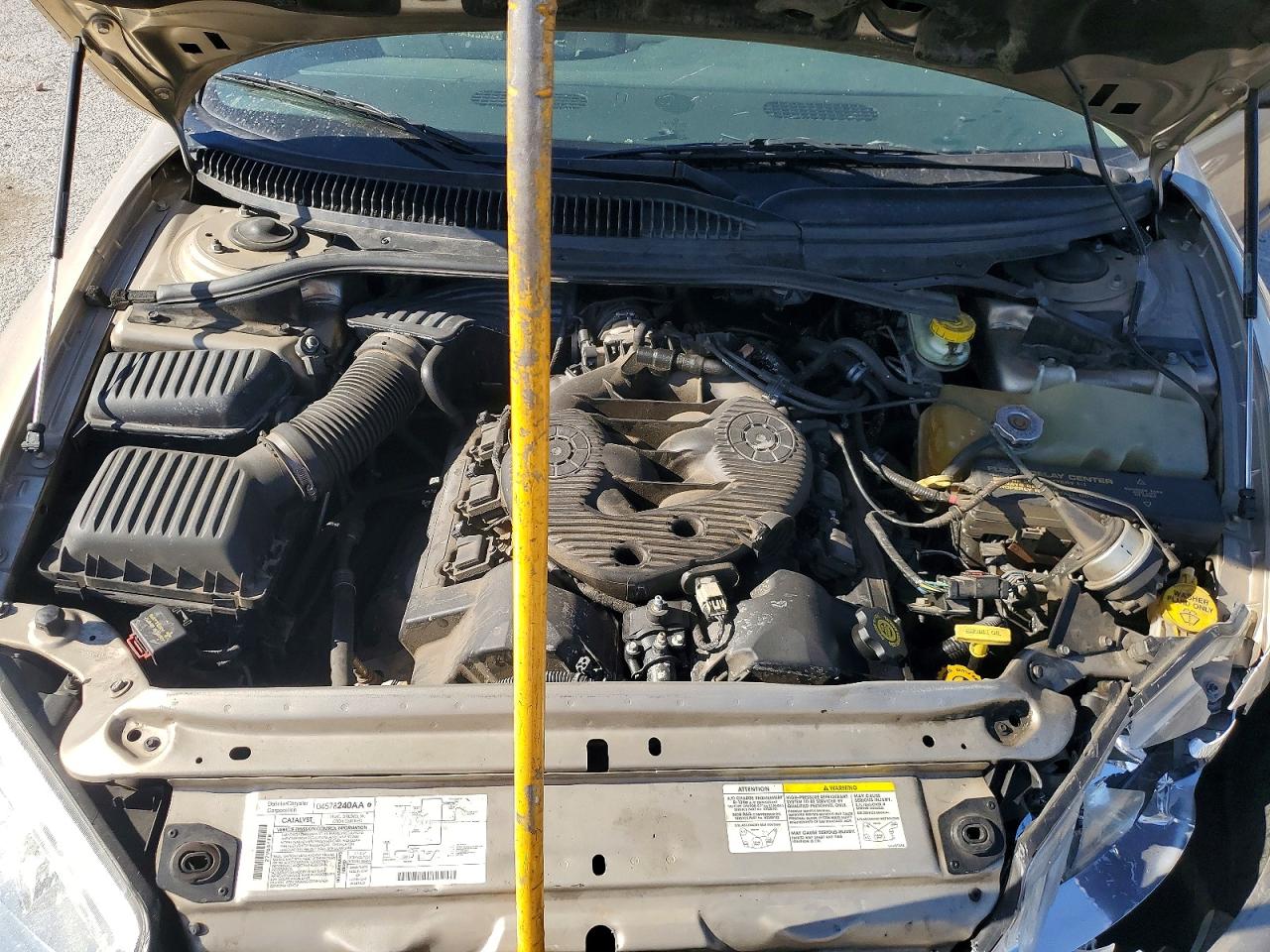 2003 Dodge Intrepid Se Tan vin: 2B3HD46R93H532661