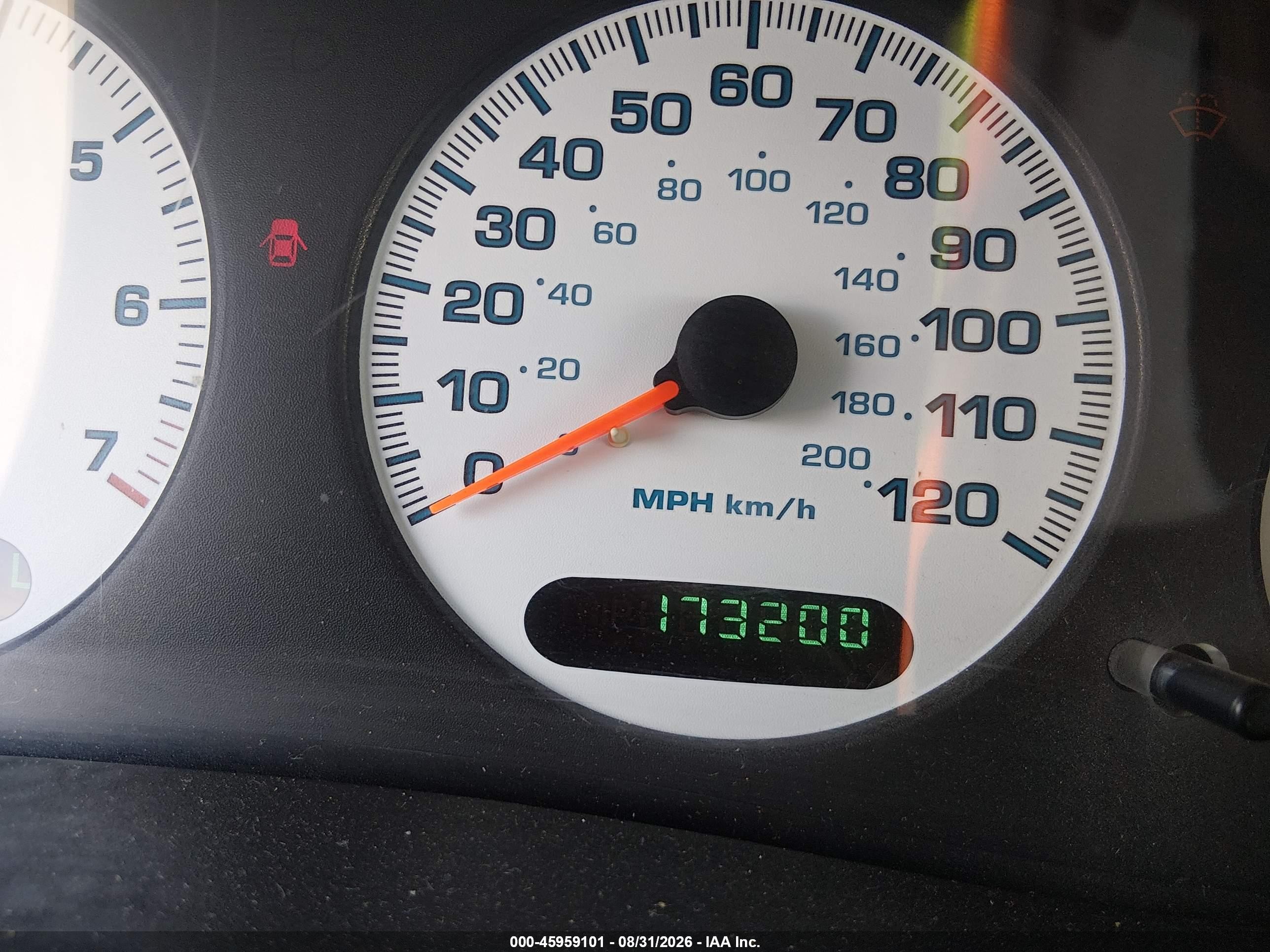 1999 Dodge Intrepid   Красный vin: 2B3HD46R9XH552382