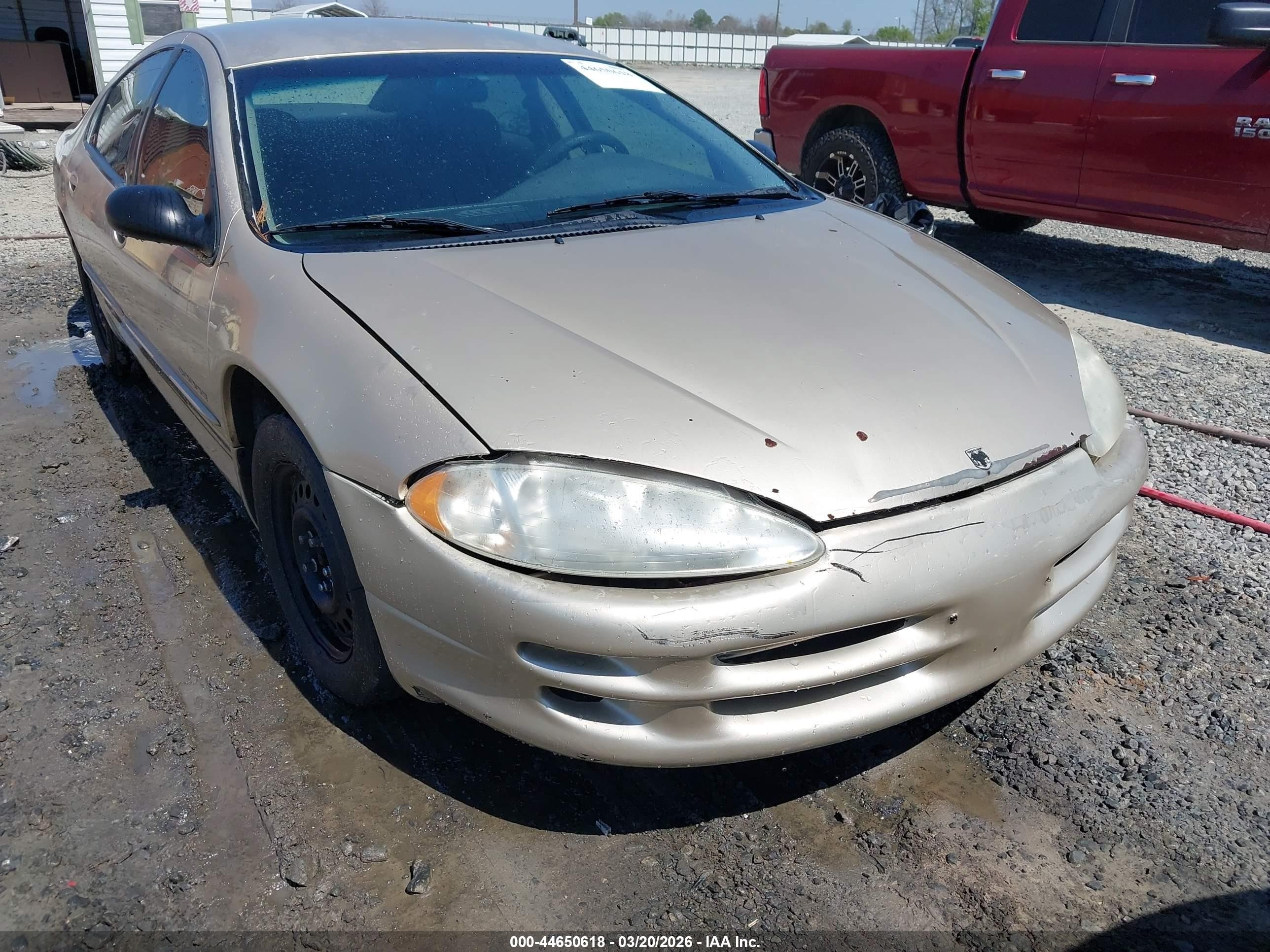 2000 Dodge Intrepid   Gold vin: 2B3HD46R9YH276514