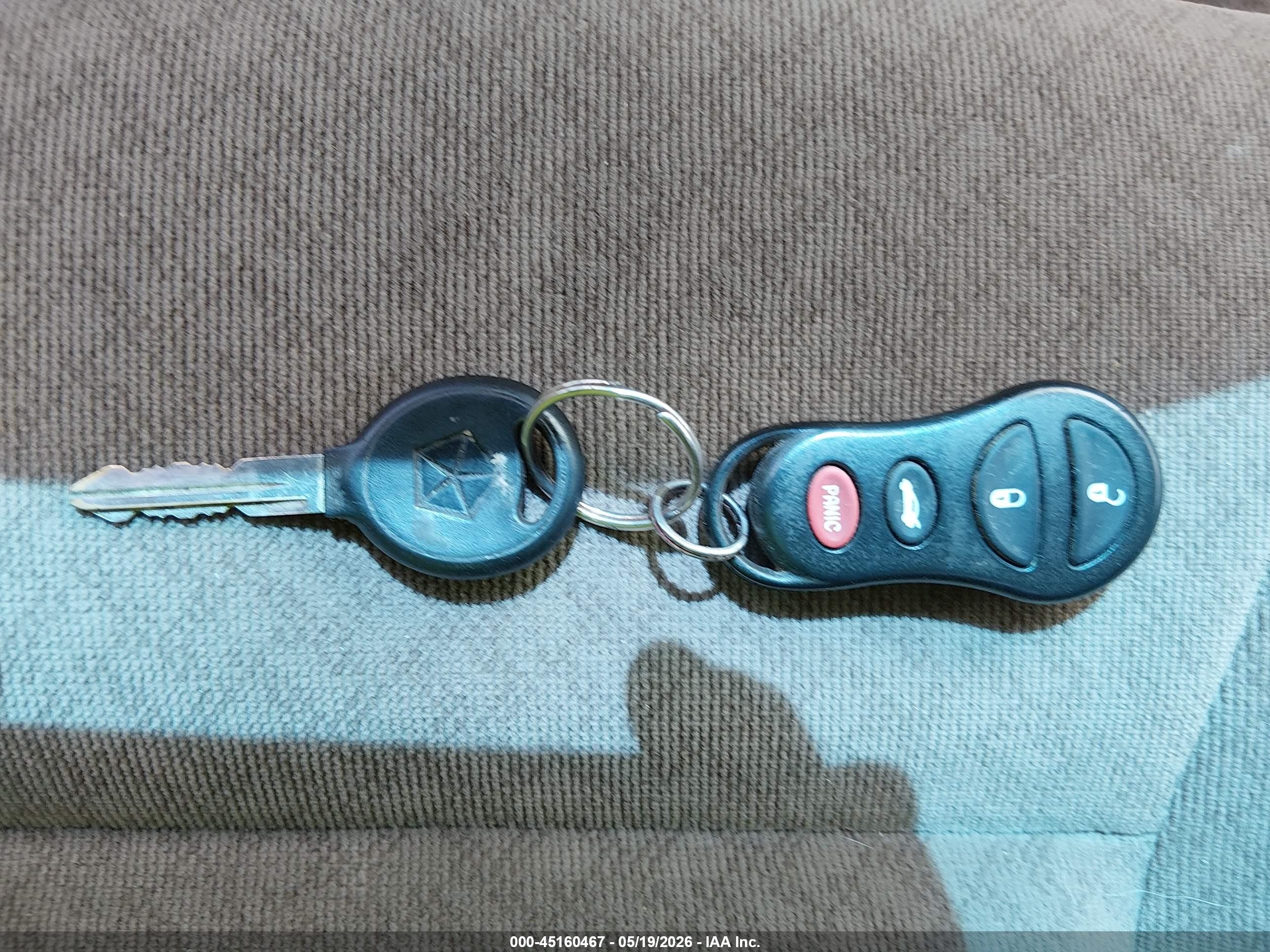 2003 Dodge Intrepid Se Красный vin: 2B3HD46RX3H559366