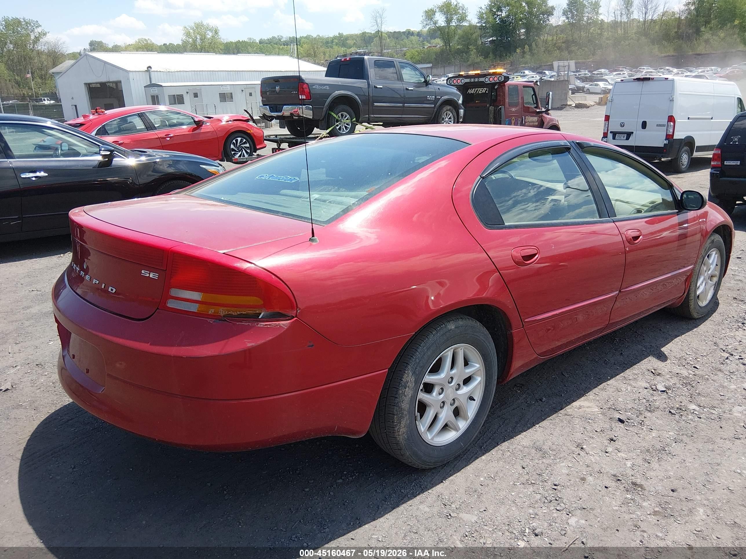 2003 Dodge Intrepid Se Красный vin: 2B3HD46RX3H559366