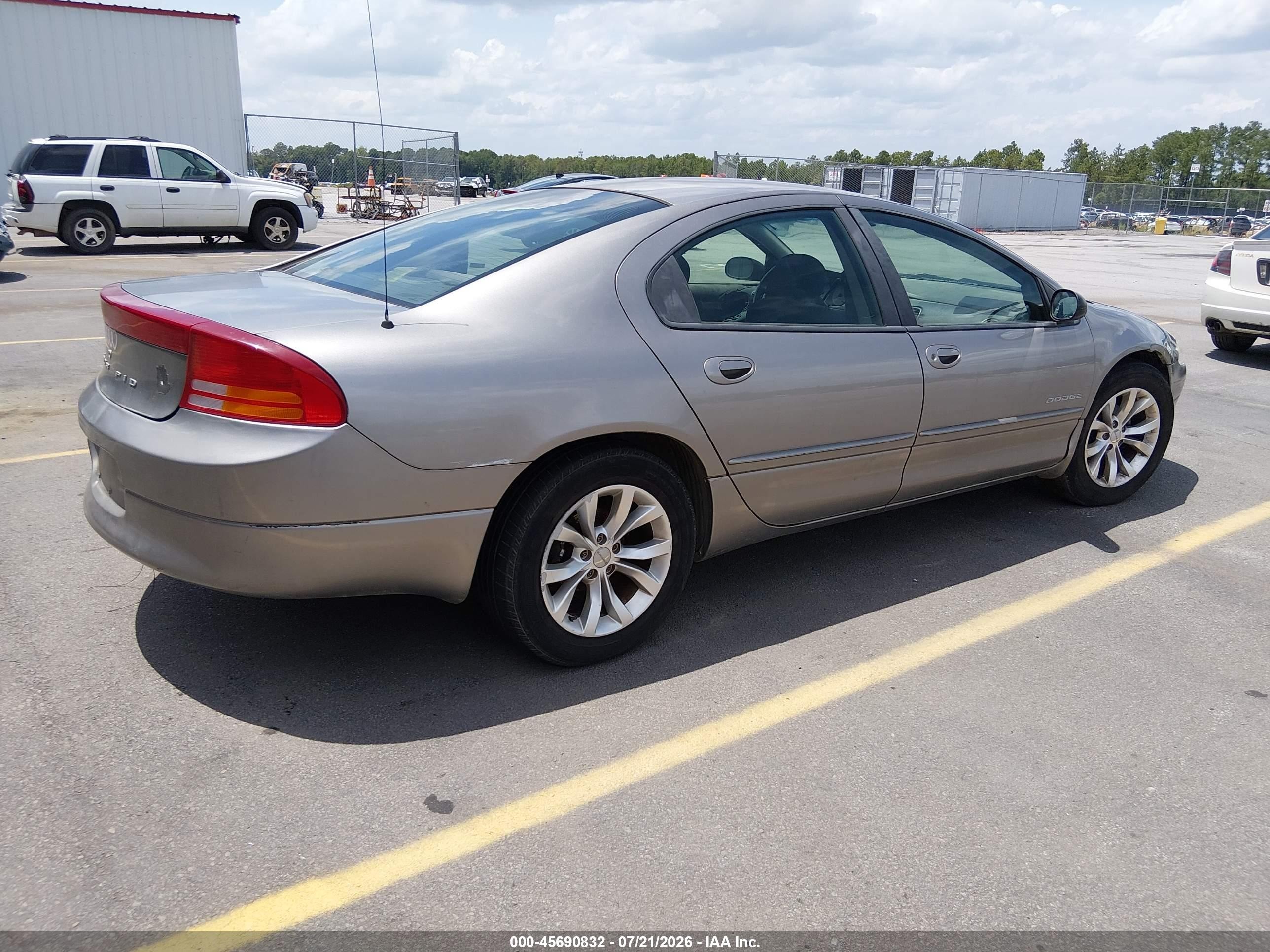 1999 Dodge Intrepid   Gray vin: 2B3HD46RXXH781797