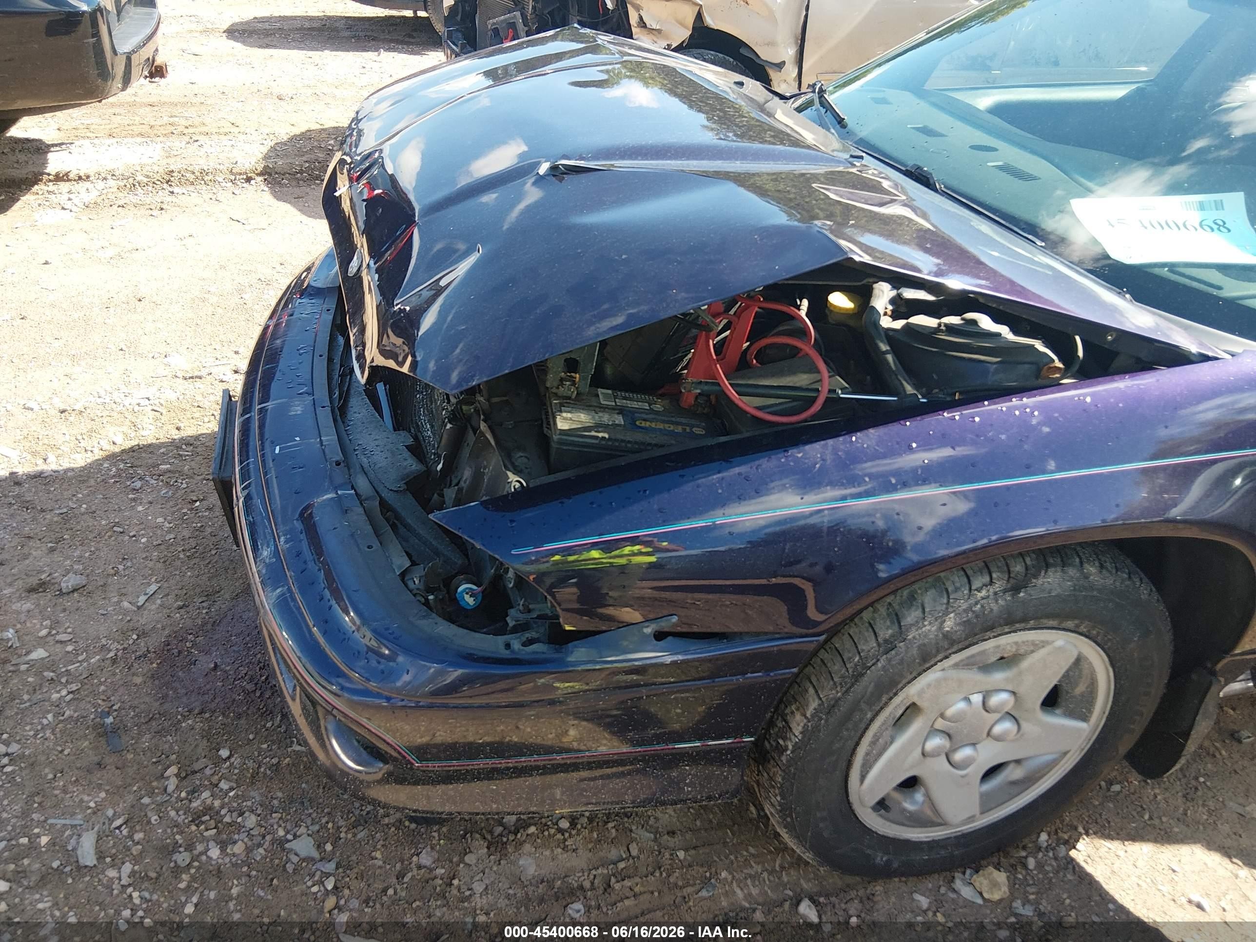 1997 Dodge Intrepid   Purple vin: 2B3HD46T1VH692418