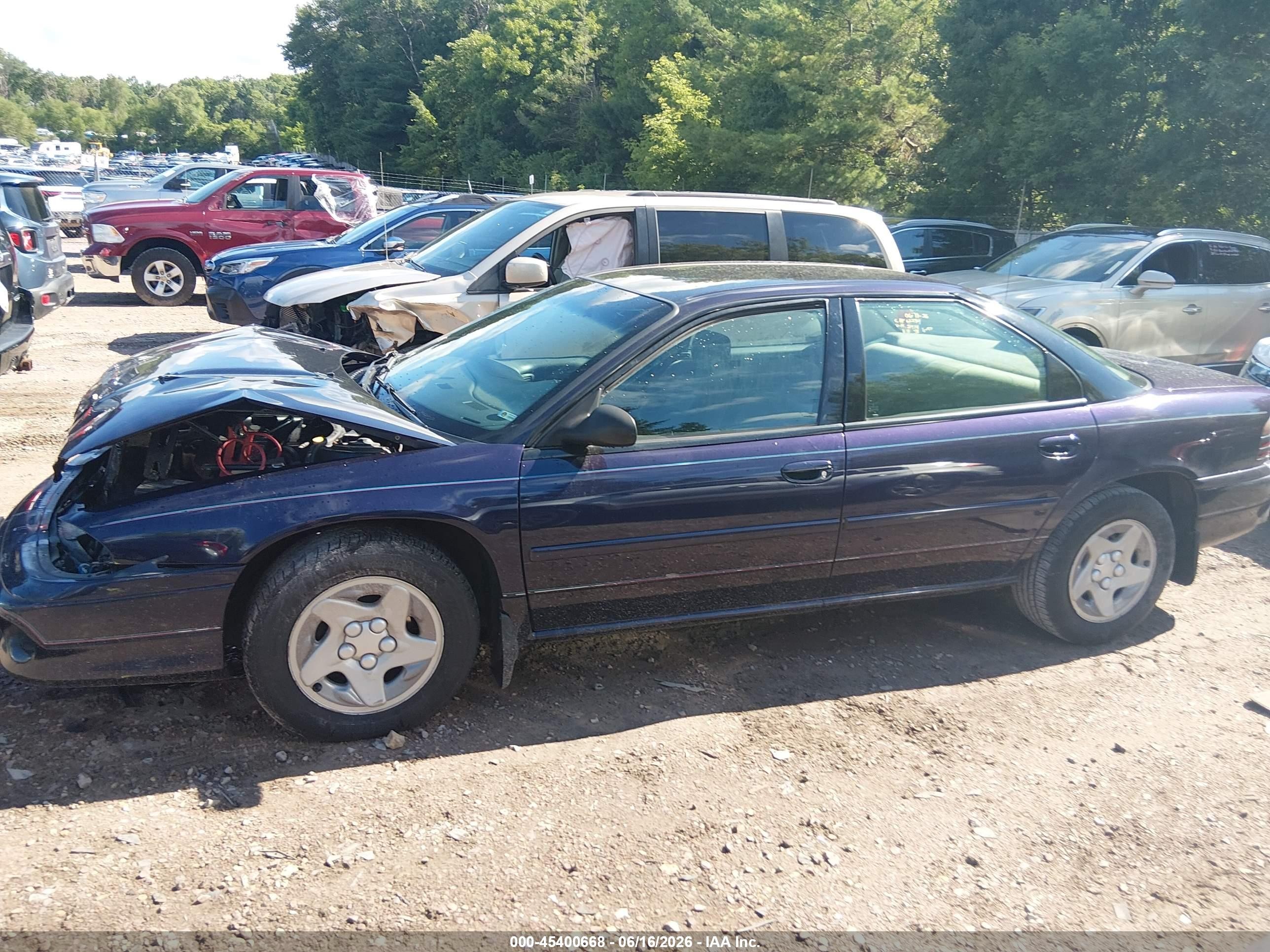 1997 Dodge Intrepid   Purple vin: 2B3HD46T1VH692418