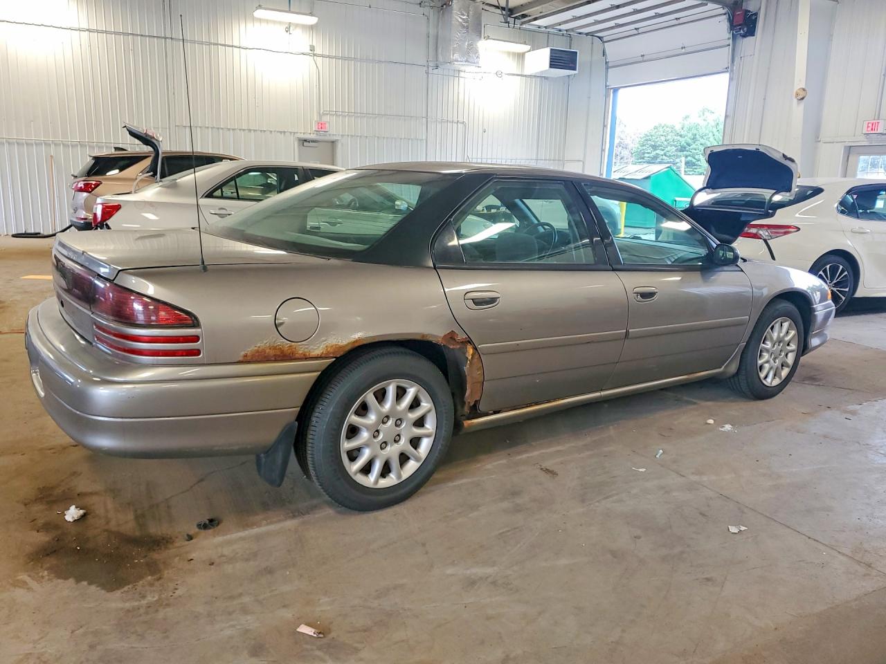 1997 Dodge Intrepid Silver vin: 2B3HD46T6VH785922