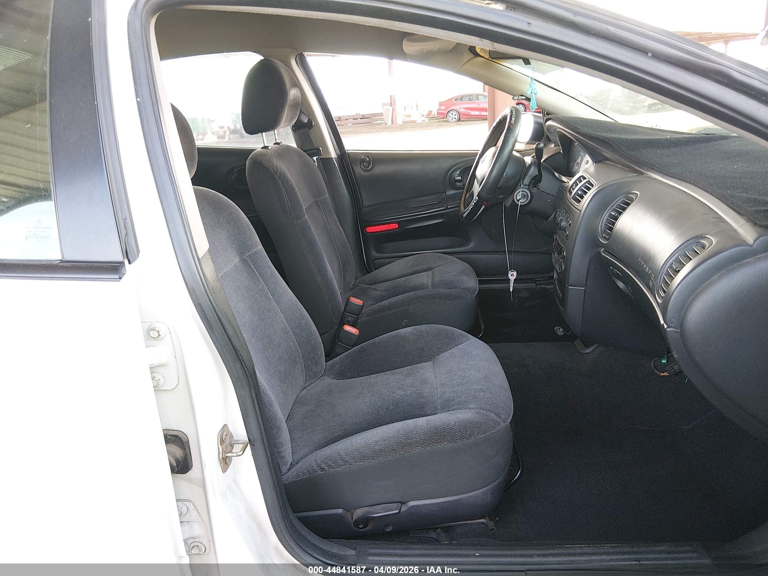 2002 Dodge Intrepid Se White vin: 2B3HD46V62H232748