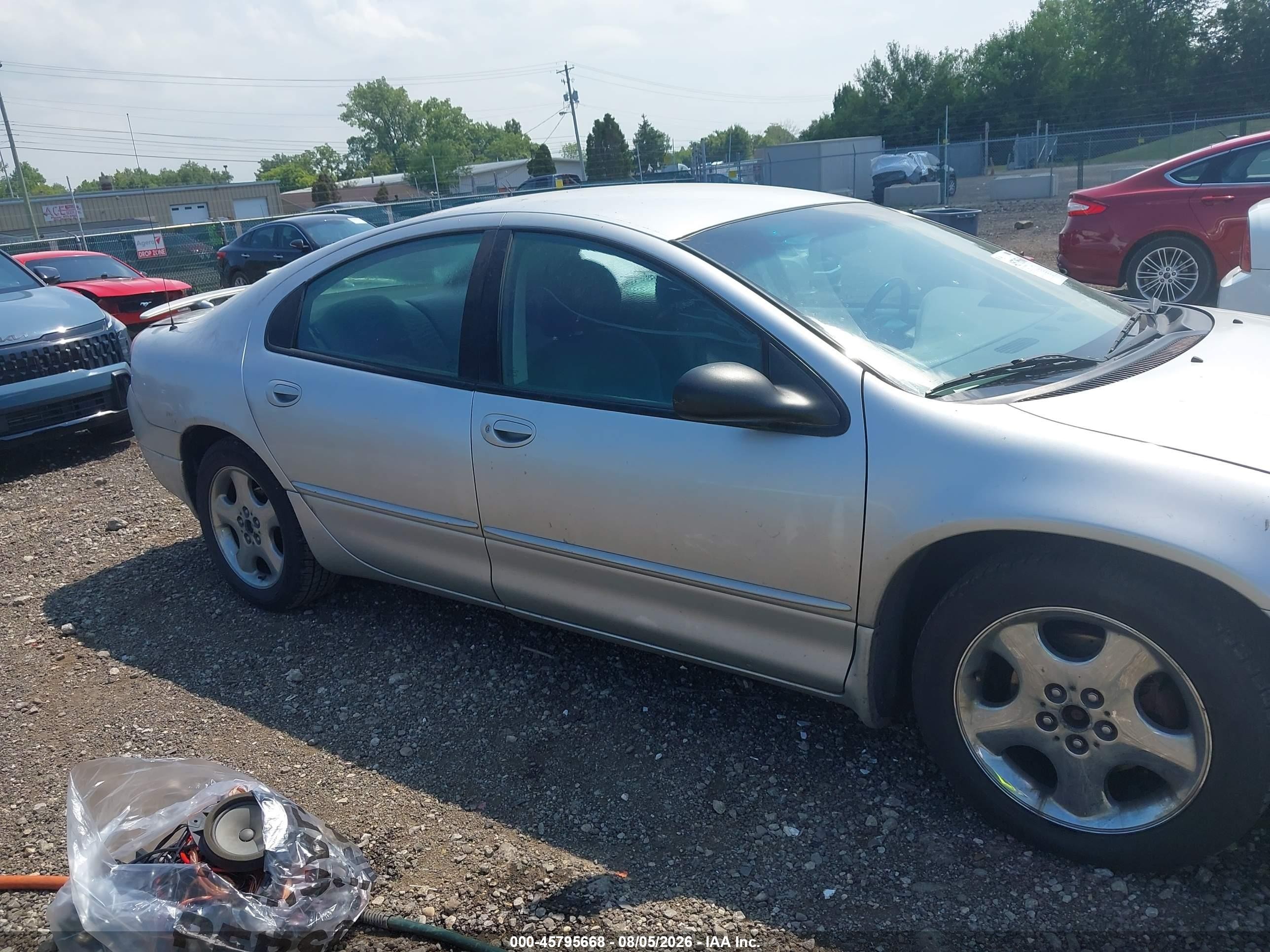 2002 Dodge Intrepid Es Silver vin: 2B3HD56G92H261331