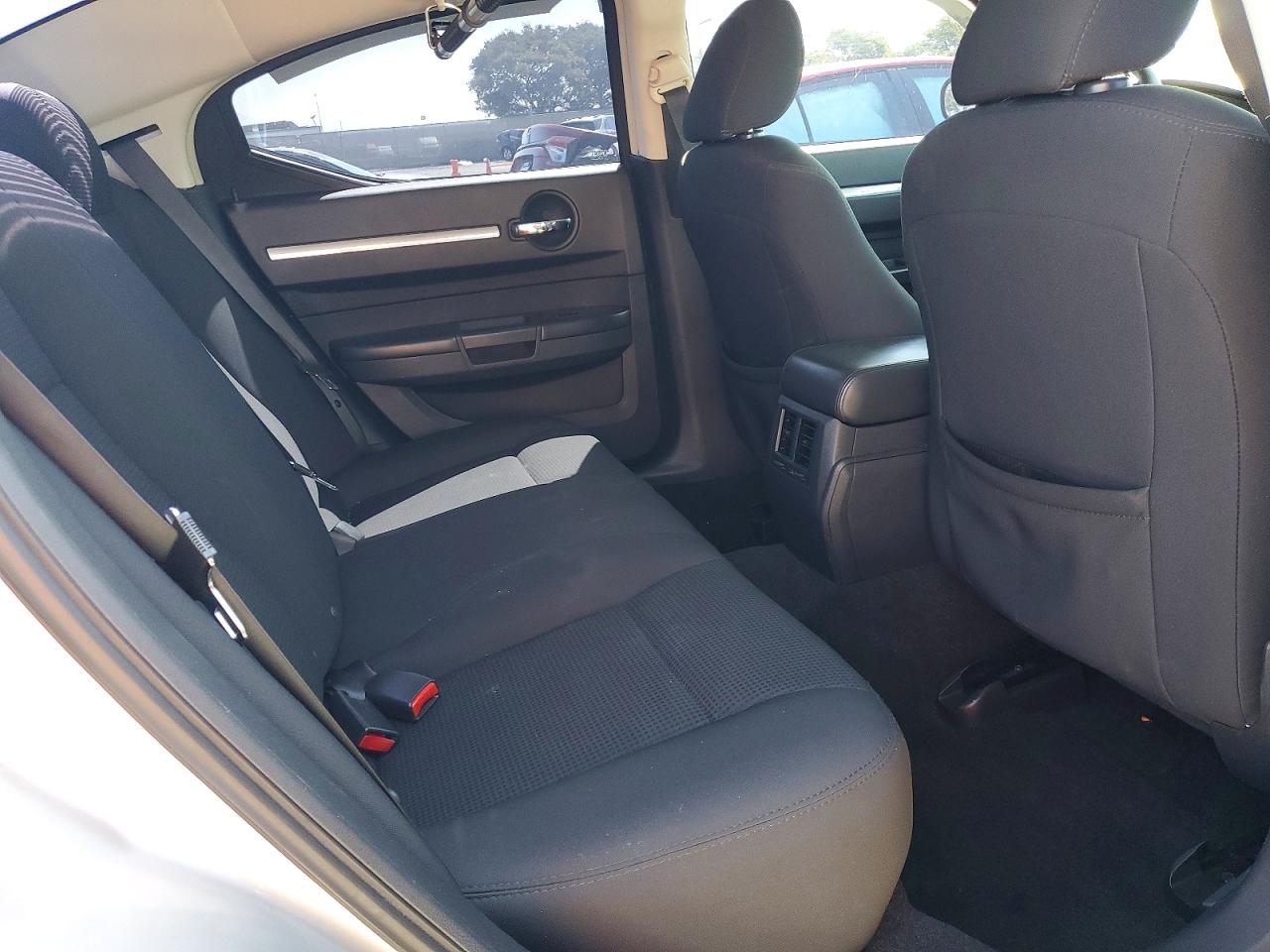 2009 Dodge Charger Silver vin: 2B3KA43D09H534038