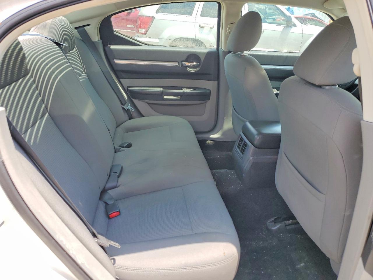 2009 Dodge Charger Белый vin: 2B3KA43D19H555187