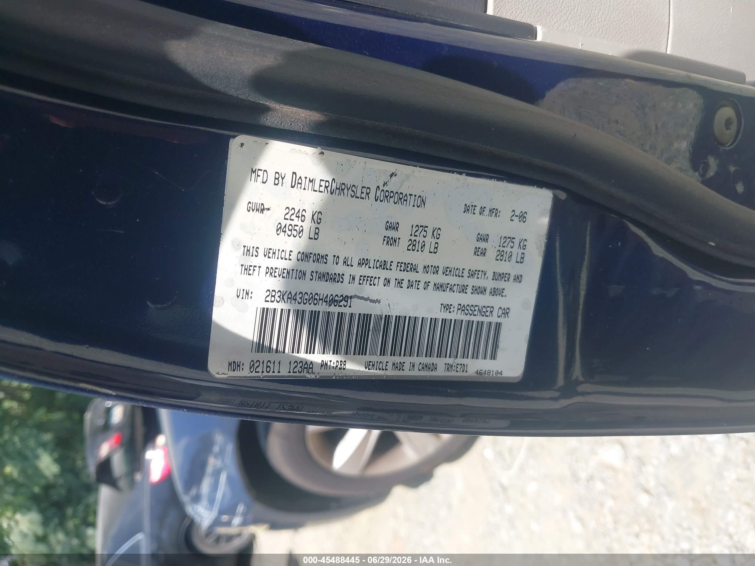 2006 Dodge Charger   Blue vin: 2B3KA43G06H406291