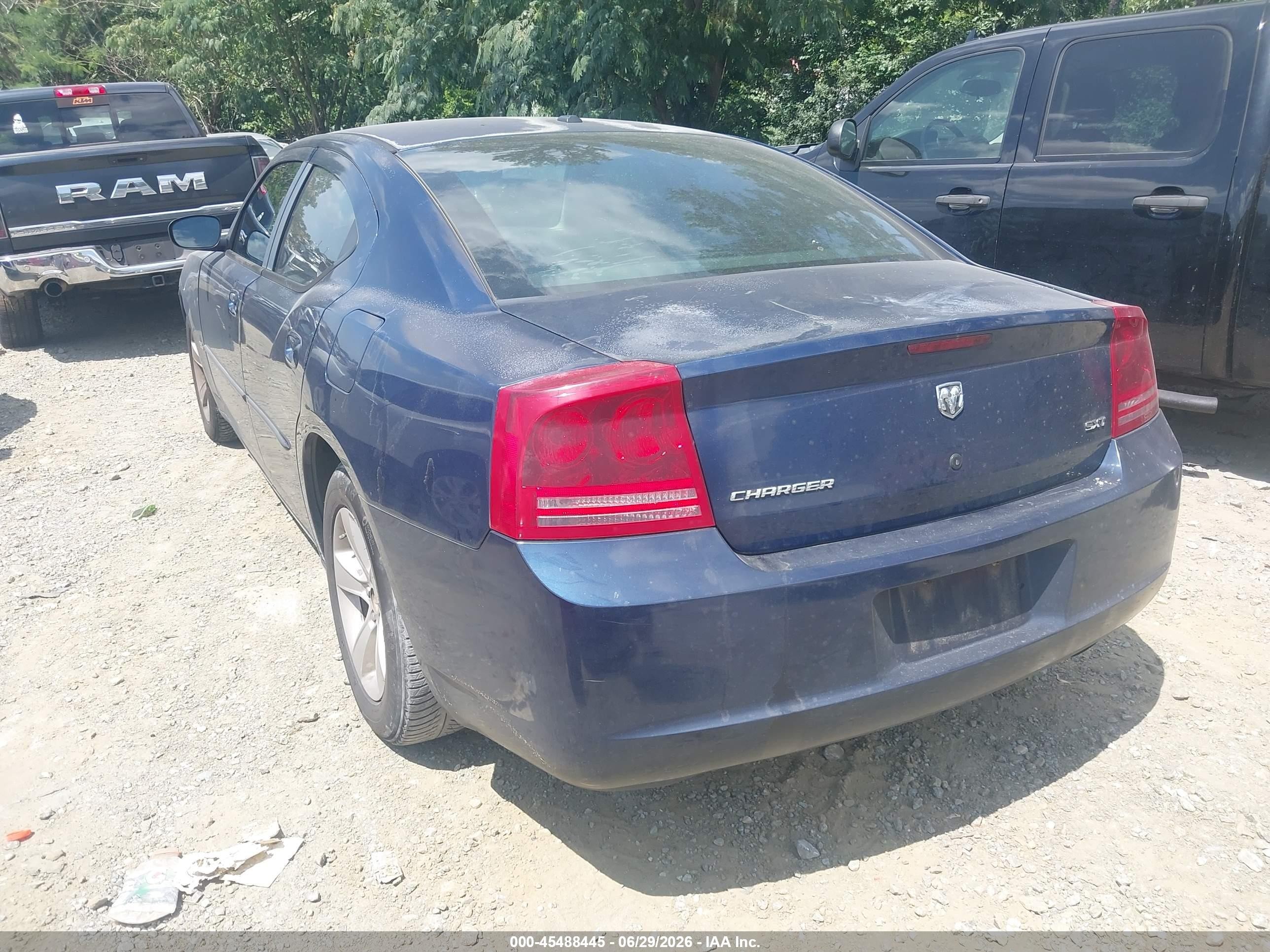 2006 Dodge Charger   Blue vin: 2B3KA43G06H406291