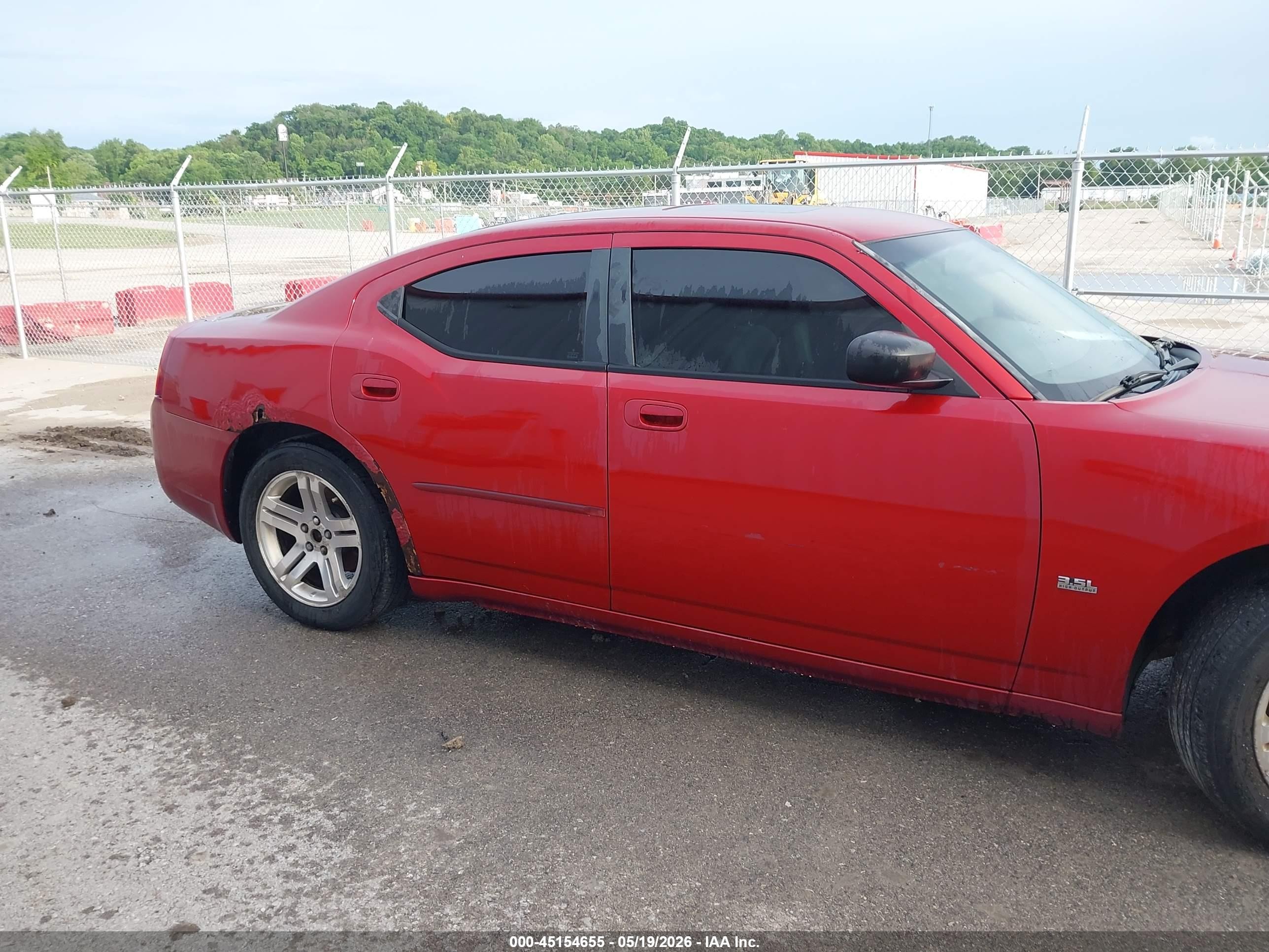 2007 Dodge Charger   Red vin: 2B3KA43G07H601938
