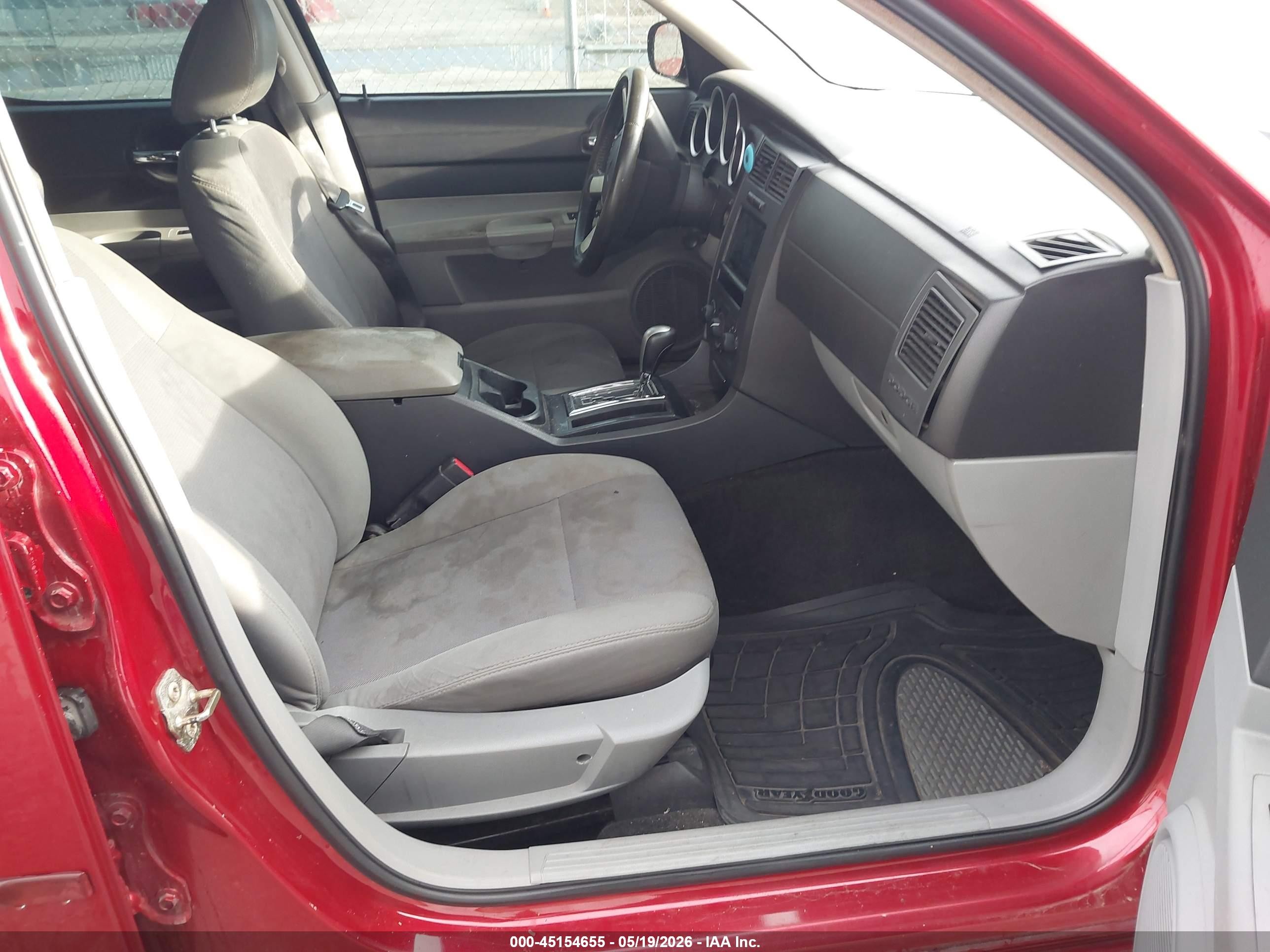 2007 Dodge Charger   Red vin: 2B3KA43G07H601938