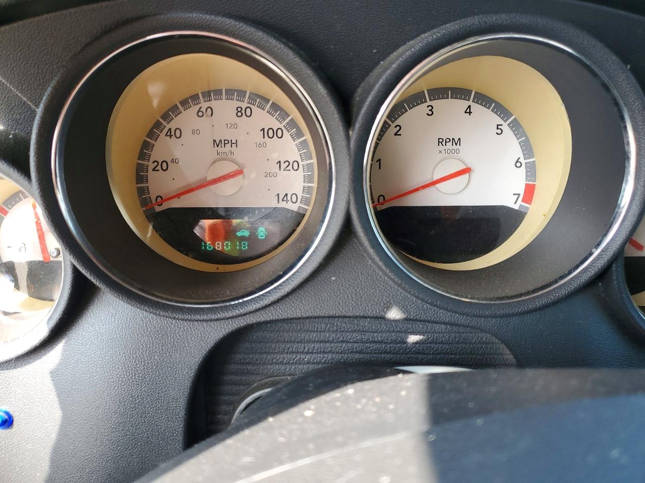 2008 Dodge Charger Silver vin: 2B3KA43G08H196729