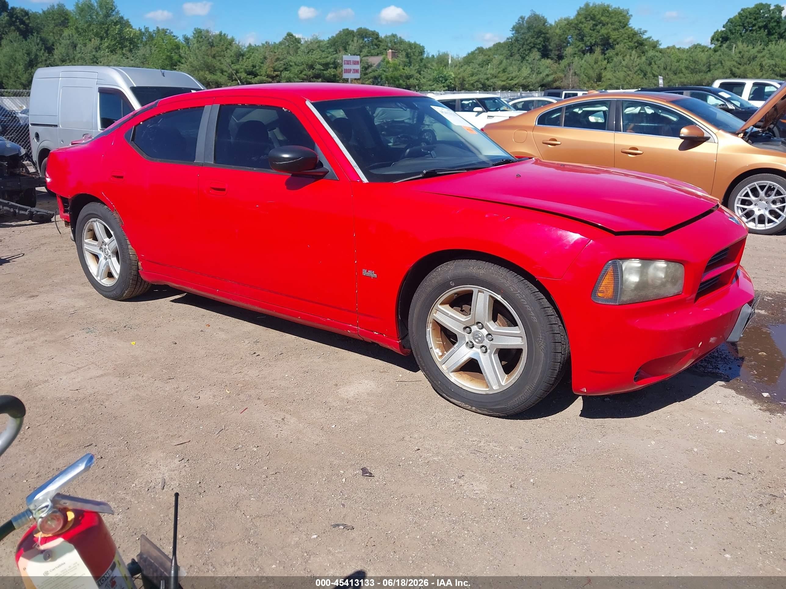 2008 Dodge Charger   Red vin: 2B3KA43G08H285605