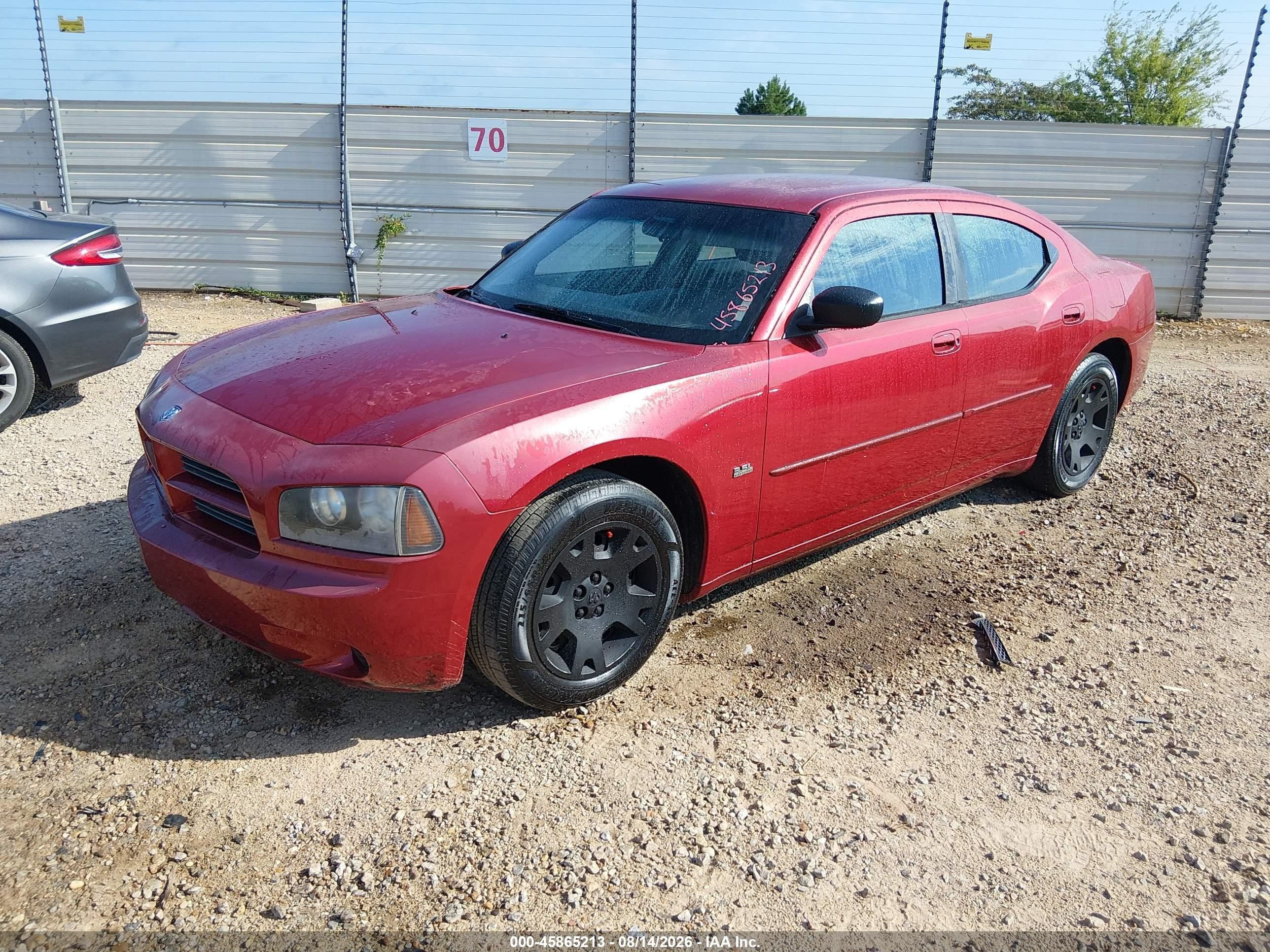2006 Dodge Charger   Red vin: 2B3KA43G16H506397