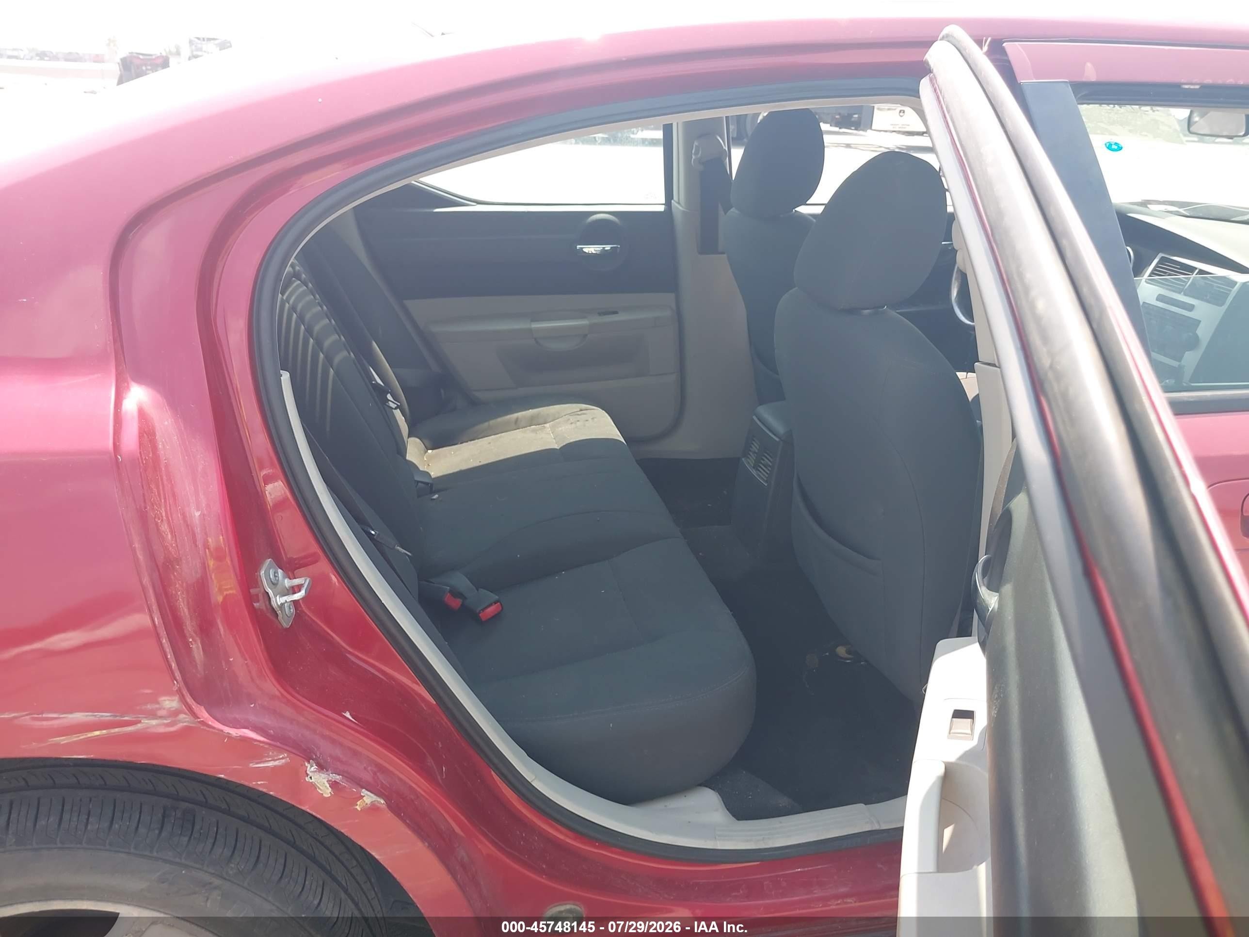 2007 Dodge Charger   Red vin: 2B3KA43G17H719755