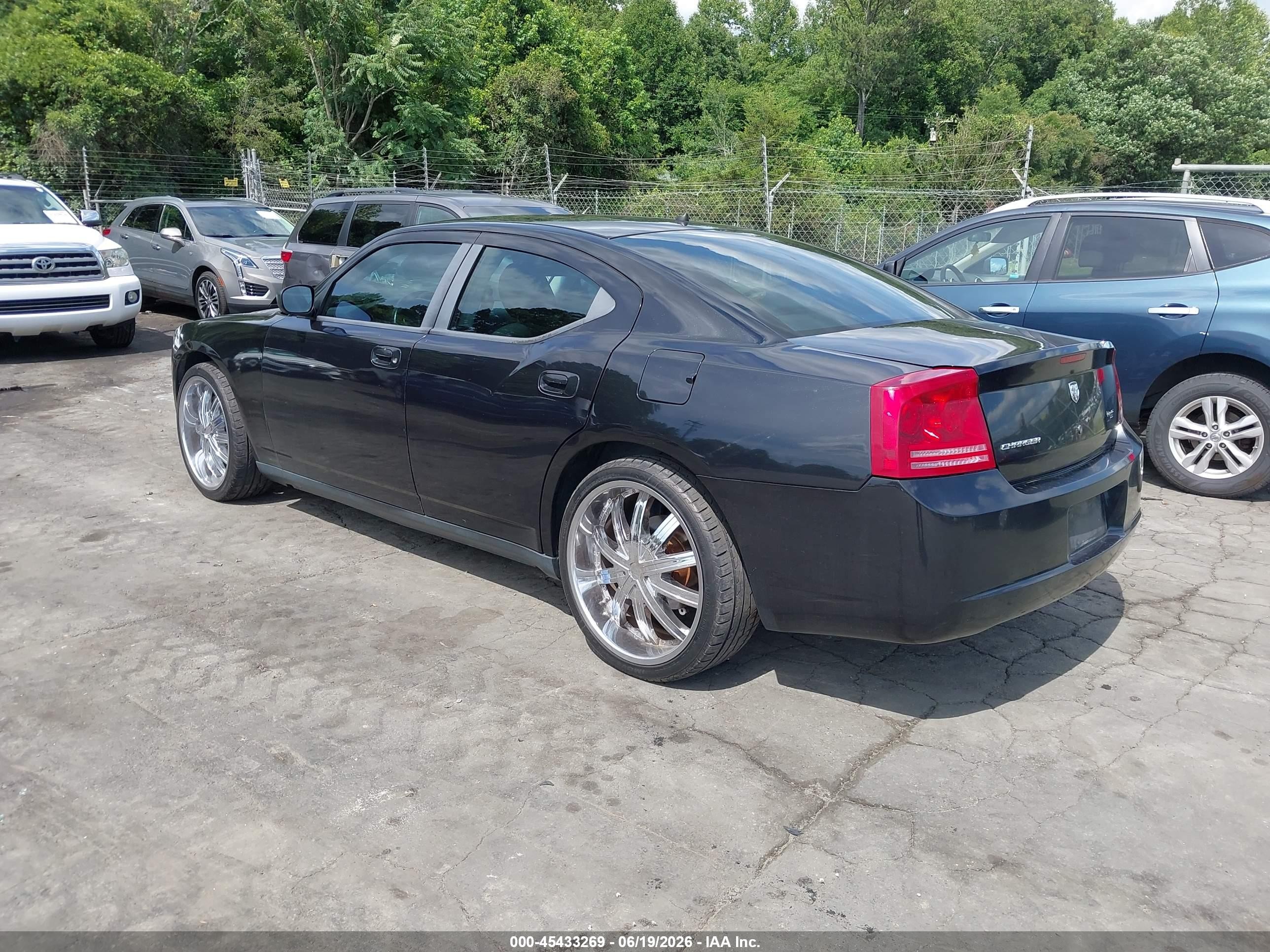 2008 Dodge Charger   Black vin: 2B3KA43G18H173248