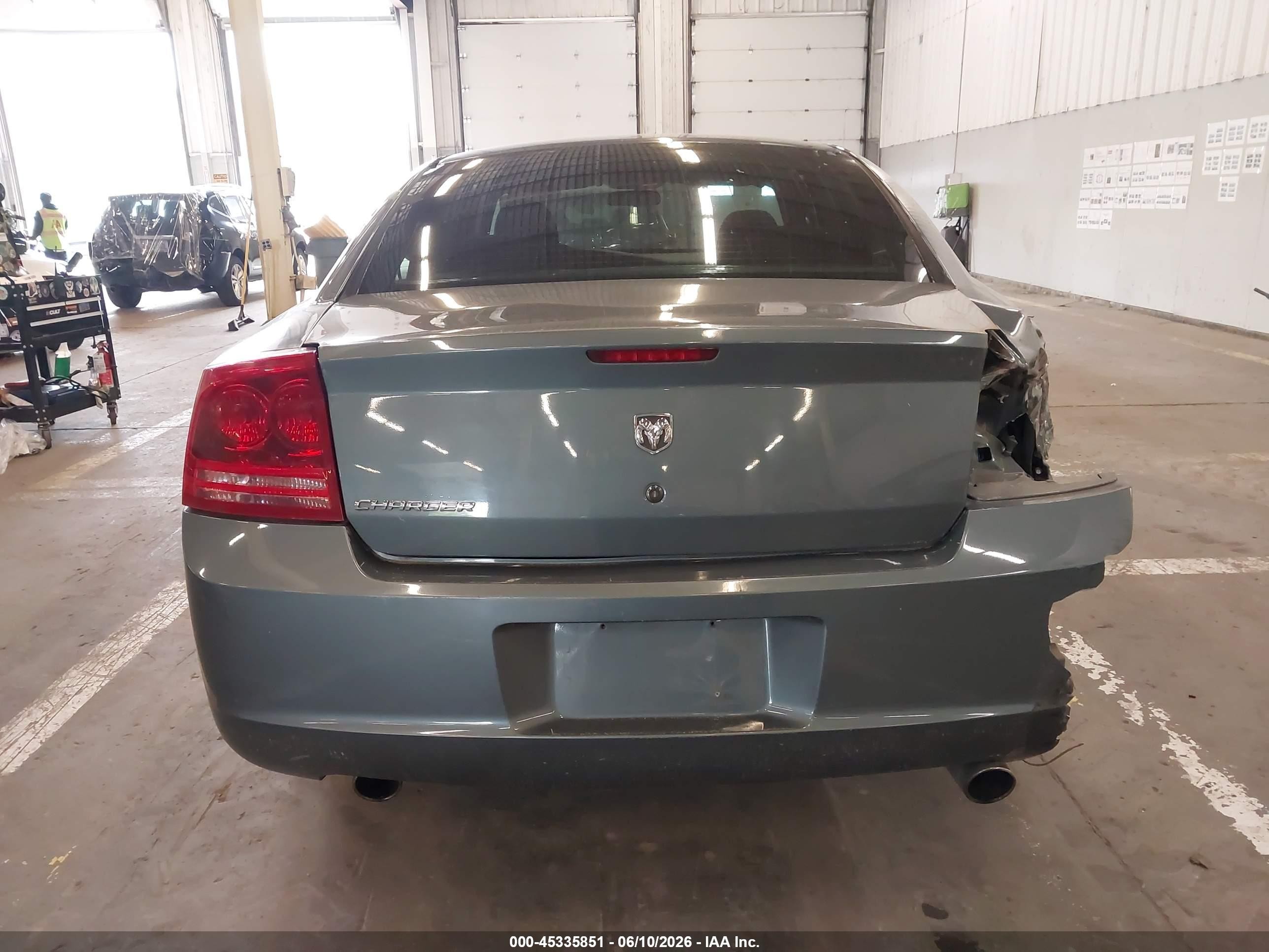 2006 Dodge Charger   Gray vin: 2B3KA43G36H406690