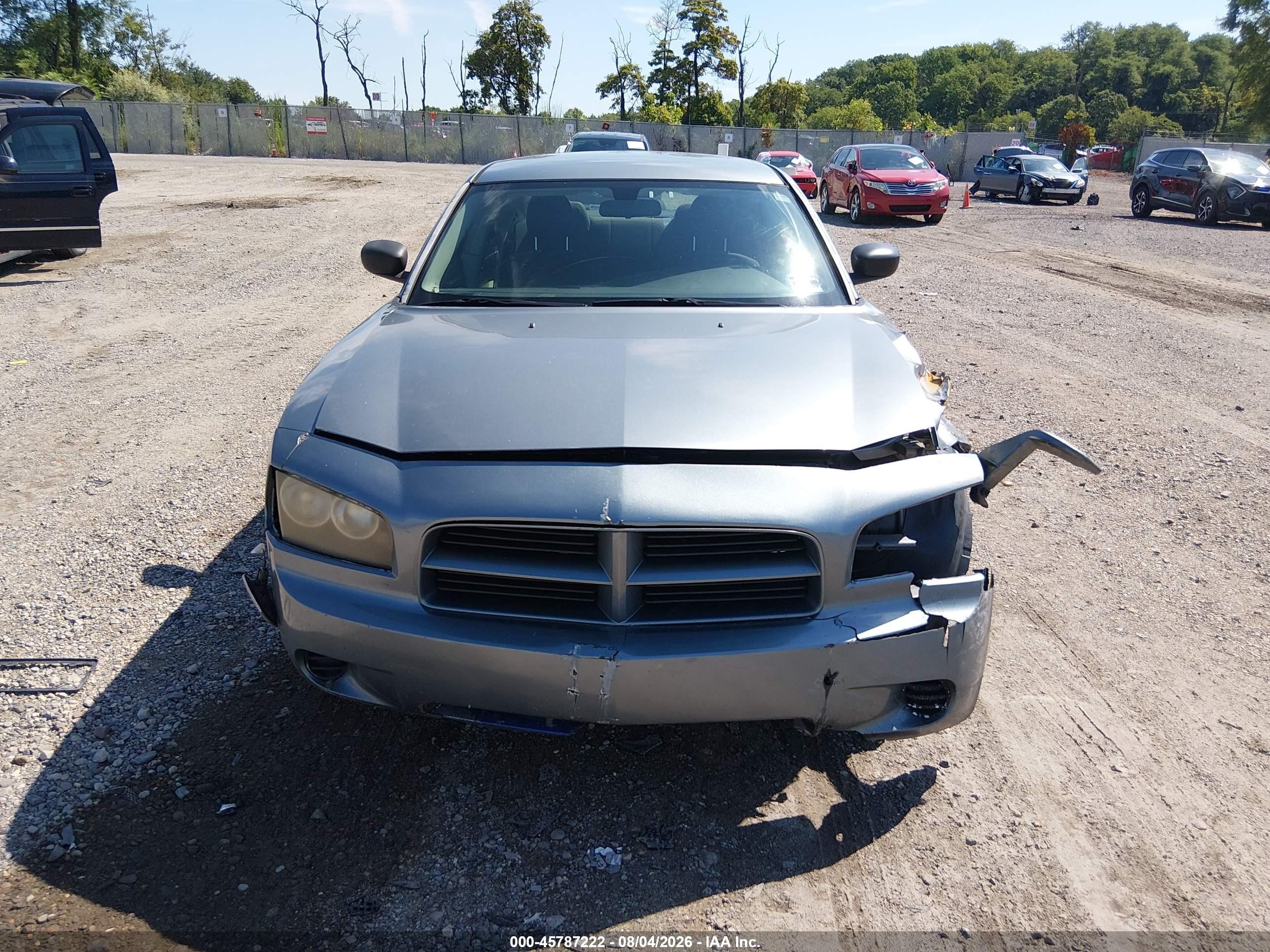 2007 Dodge Charger   Silver vin: 2B3KA43G57H707155