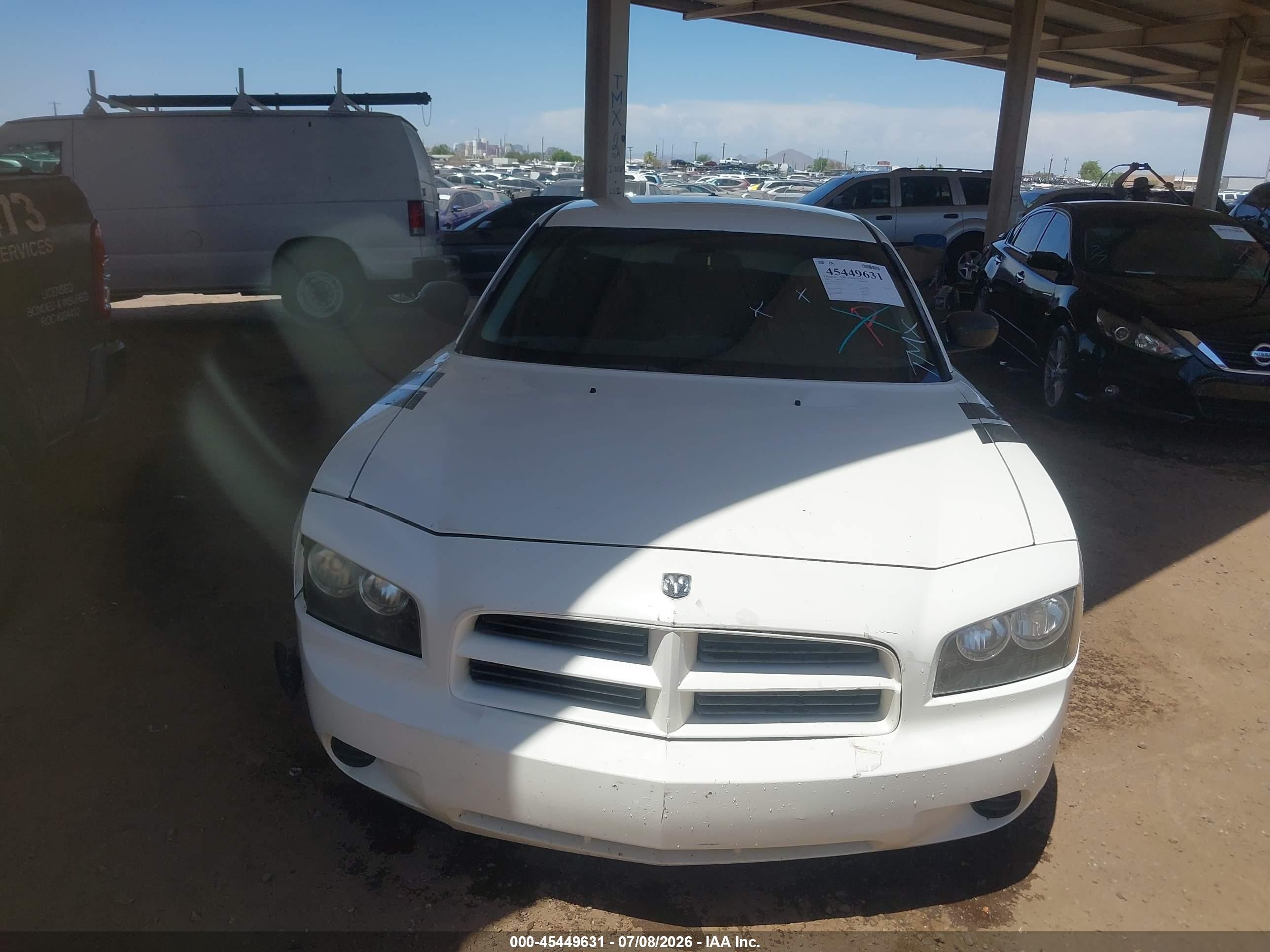 2008 Dodge Charger   White vin: 2B3KA43G58H244712