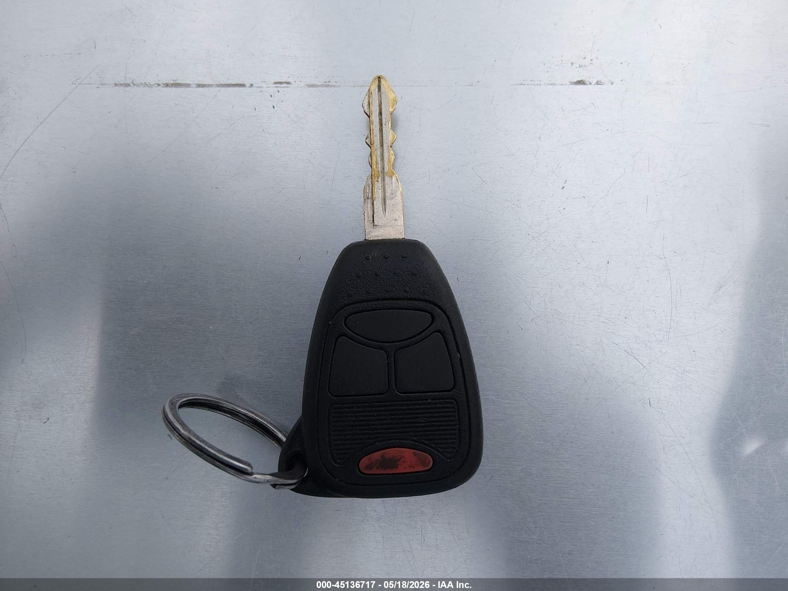 2007 Dodge Charger   Silver vin: 2B3KA43G77H882314