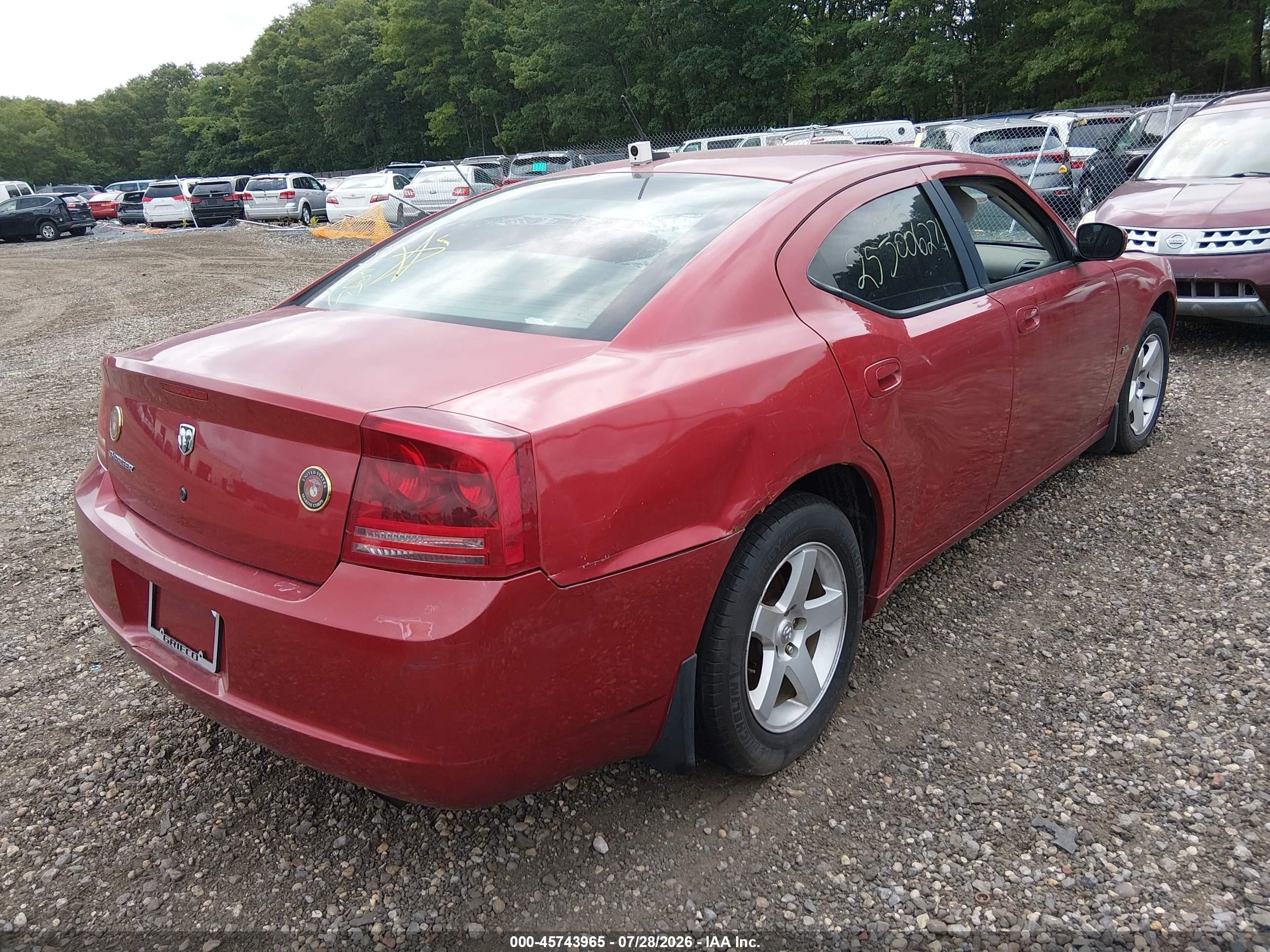 2008 Dodge Charger   Red vin: 2B3KA43G88H286792