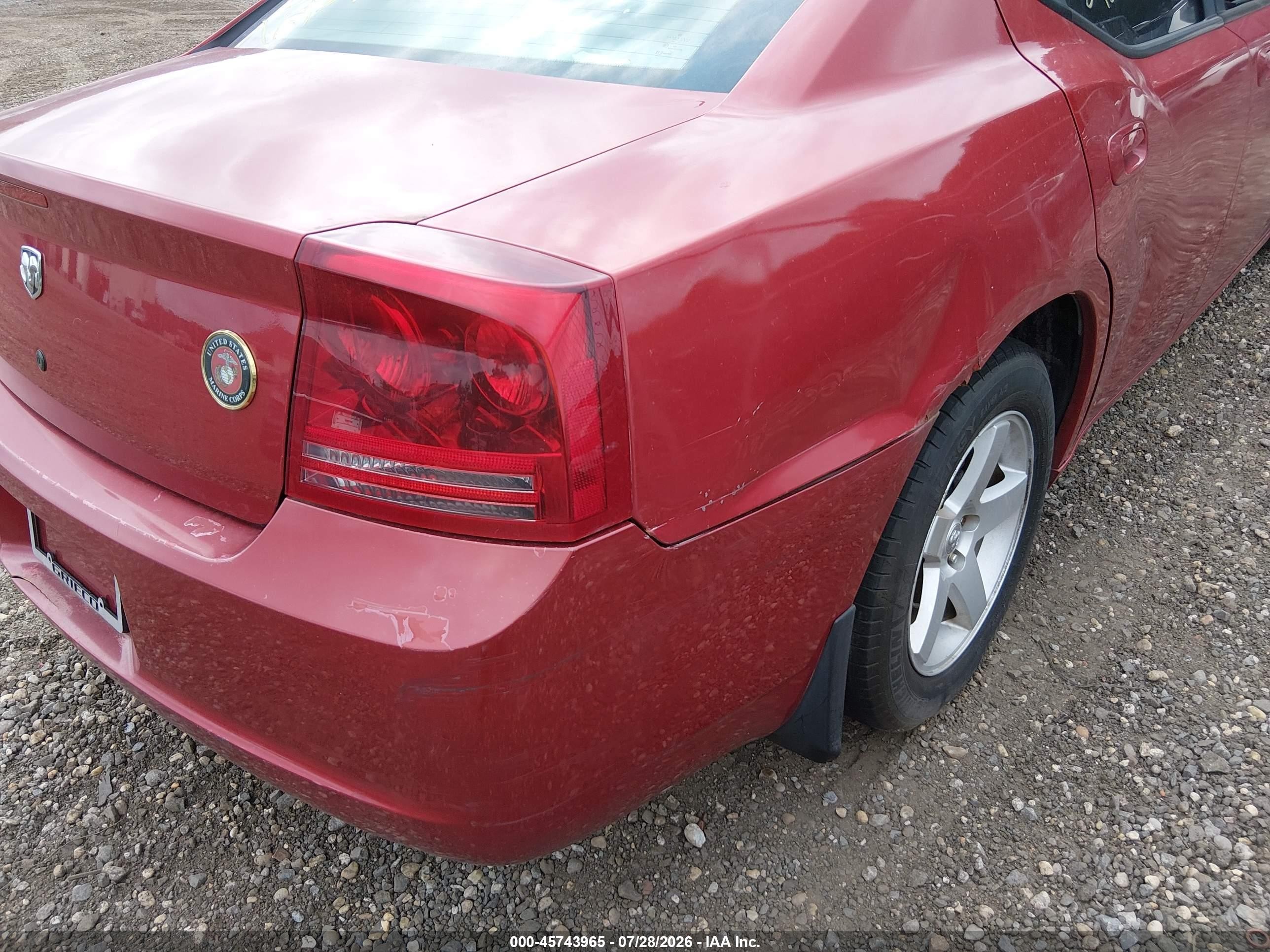 2008 Dodge Charger   Red vin: 2B3KA43G88H286792