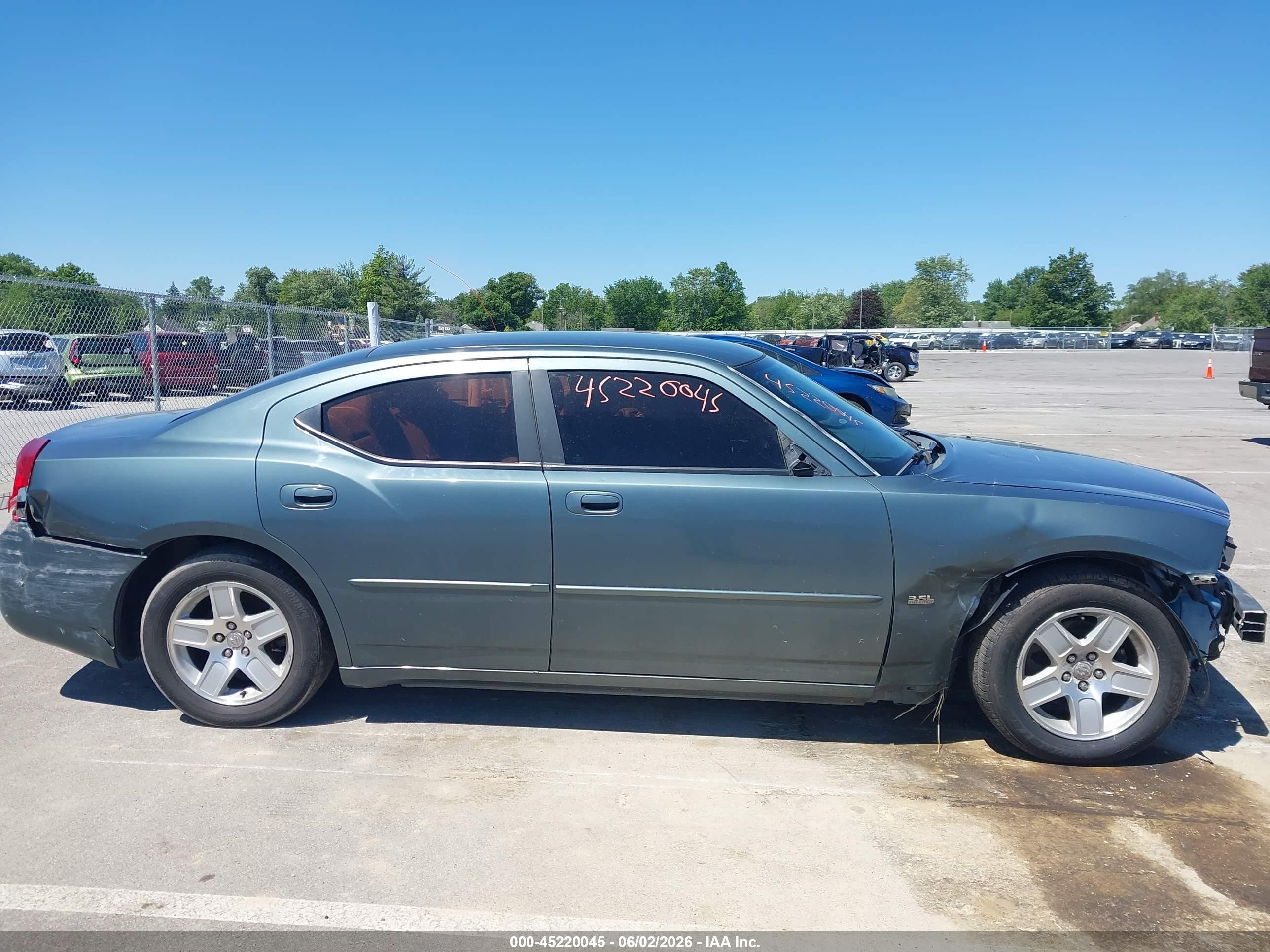 2006 Dodge Charger   Green vin: 2B3KA43G96H213802