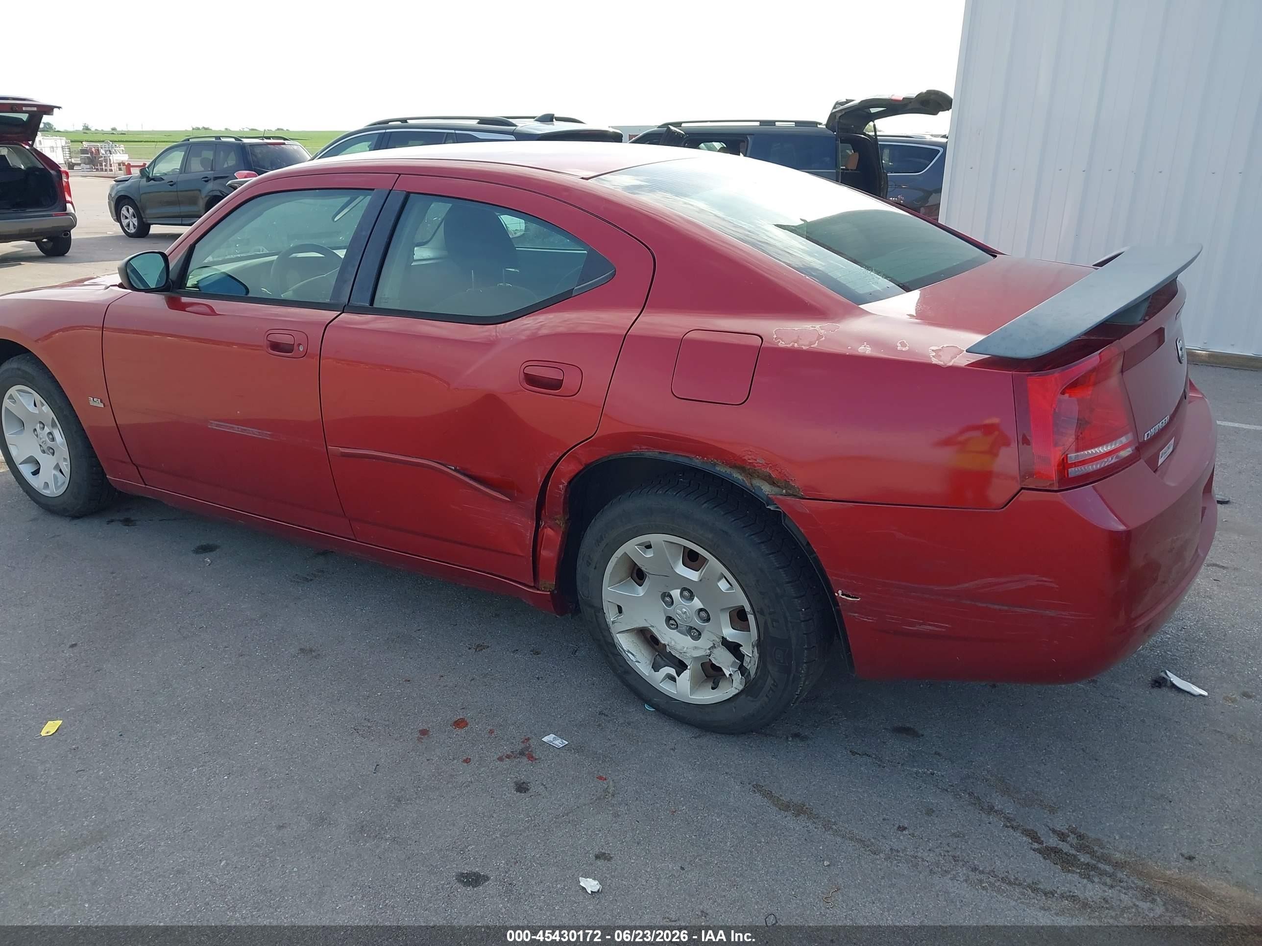 2006 Dodge Charger   Red vin: 2B3KA43G96H492104