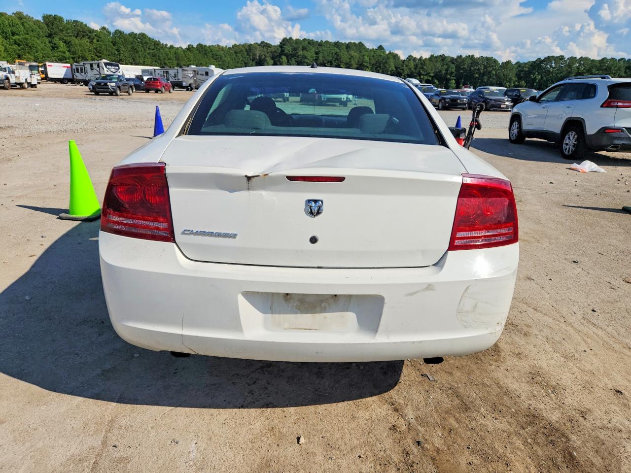 2008 Dodge Charger White vin: 2B3KA43H48H255113