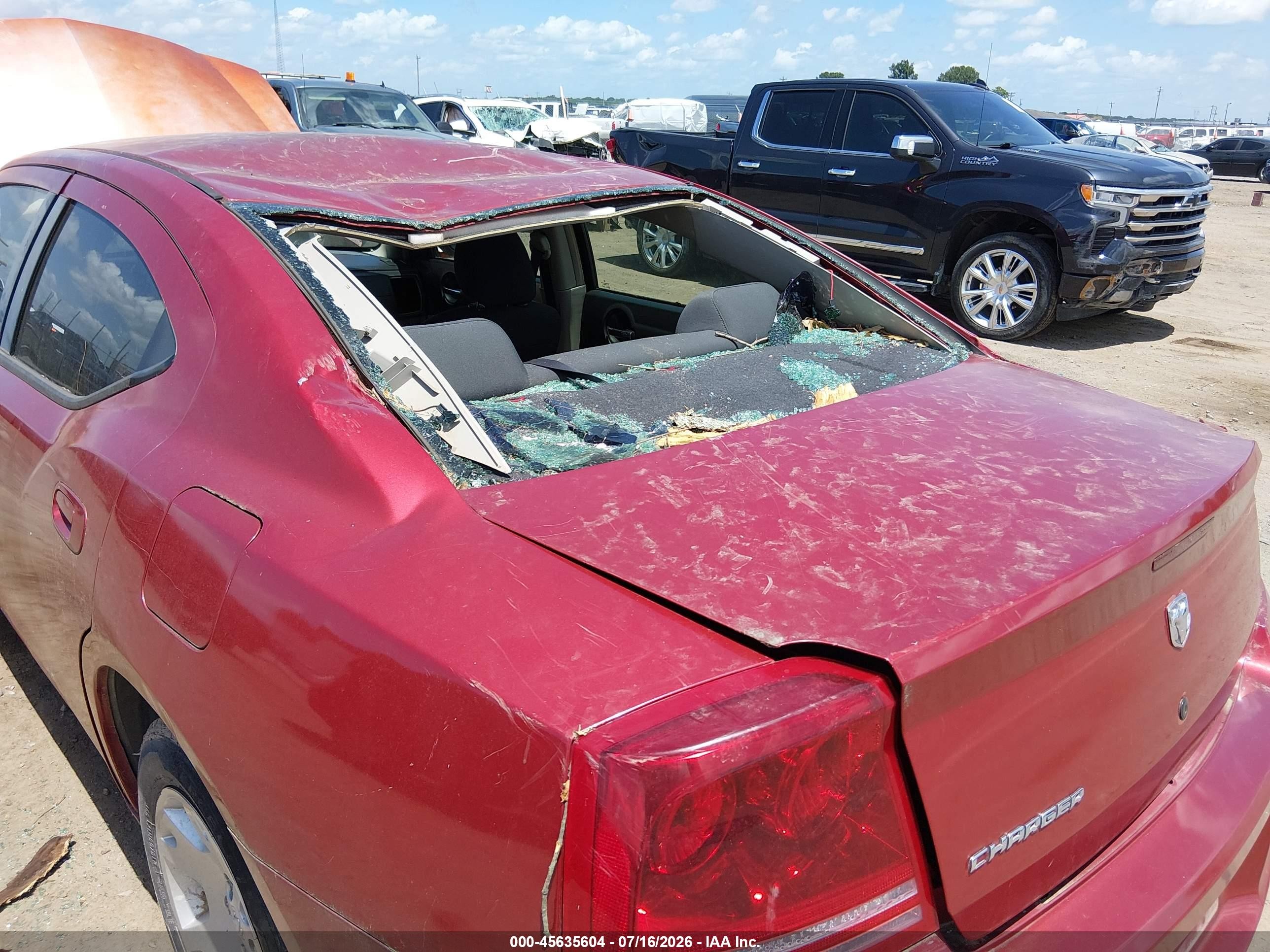 2007 Dodge Charger   Red vin: 2B3KA43R07H681548