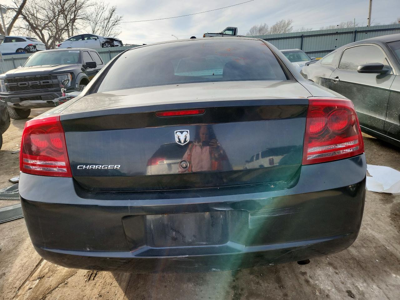 2007 Dodg Charger Black vin: 2B3KA43R07H869938
