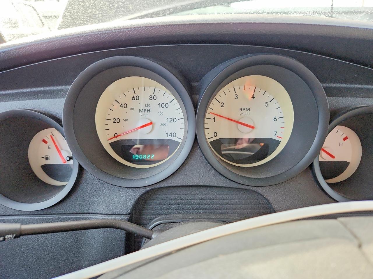 2007 Dodg Charger Black vin: 2B3KA43R07H869938