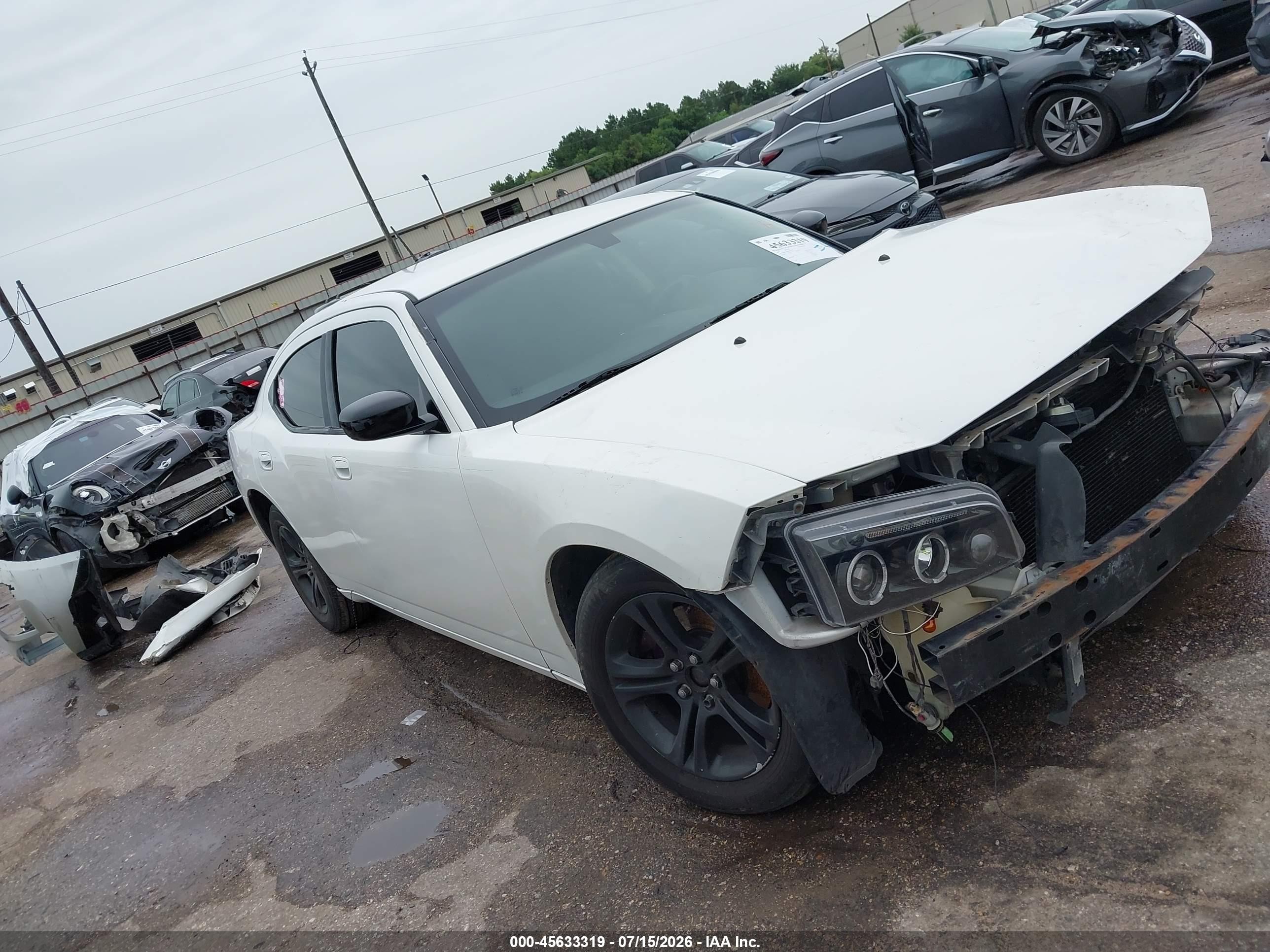 2008 Dodge Charger   White vin: 2B3KA43R08H326770