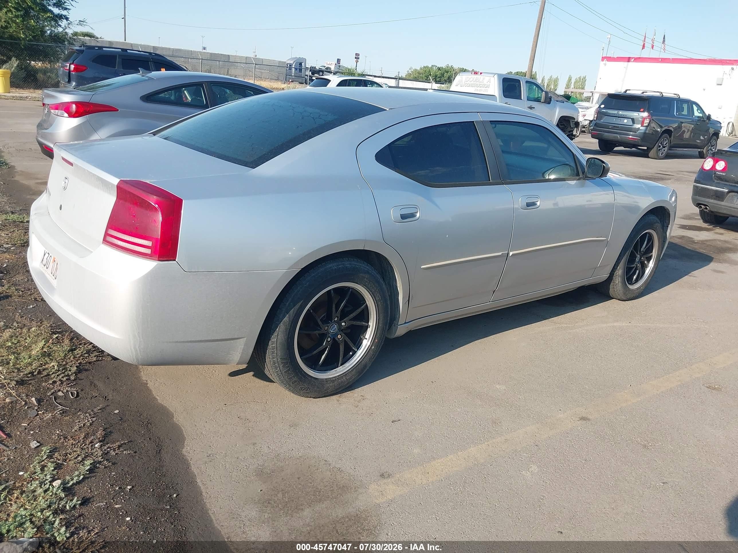 2006 Dodge Charger   Silver vin: 2B3KA43R16H389602