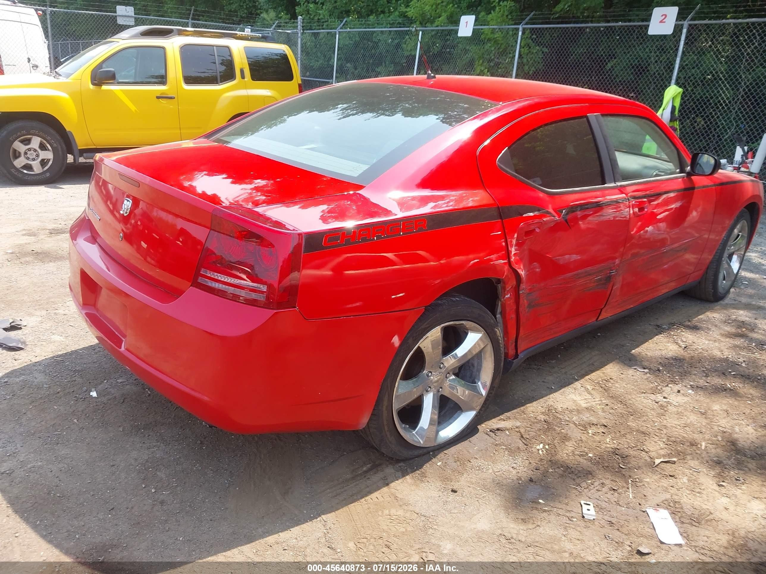 2008 Dodge Charger Красный vin: 2B3KA43R18H185191