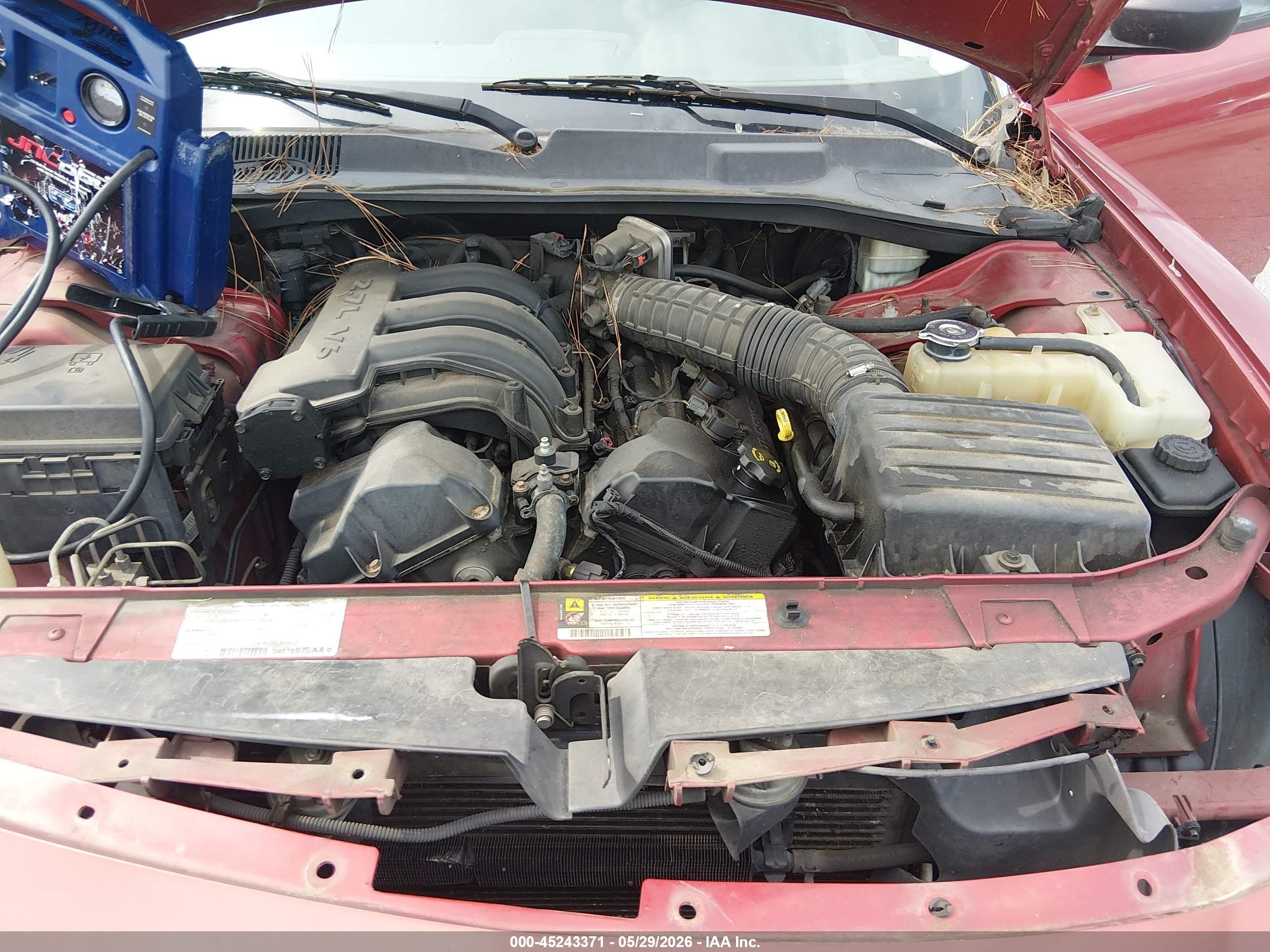 2008 Dodge Charger   Бордовый vin: 2B3KA43R38H161376