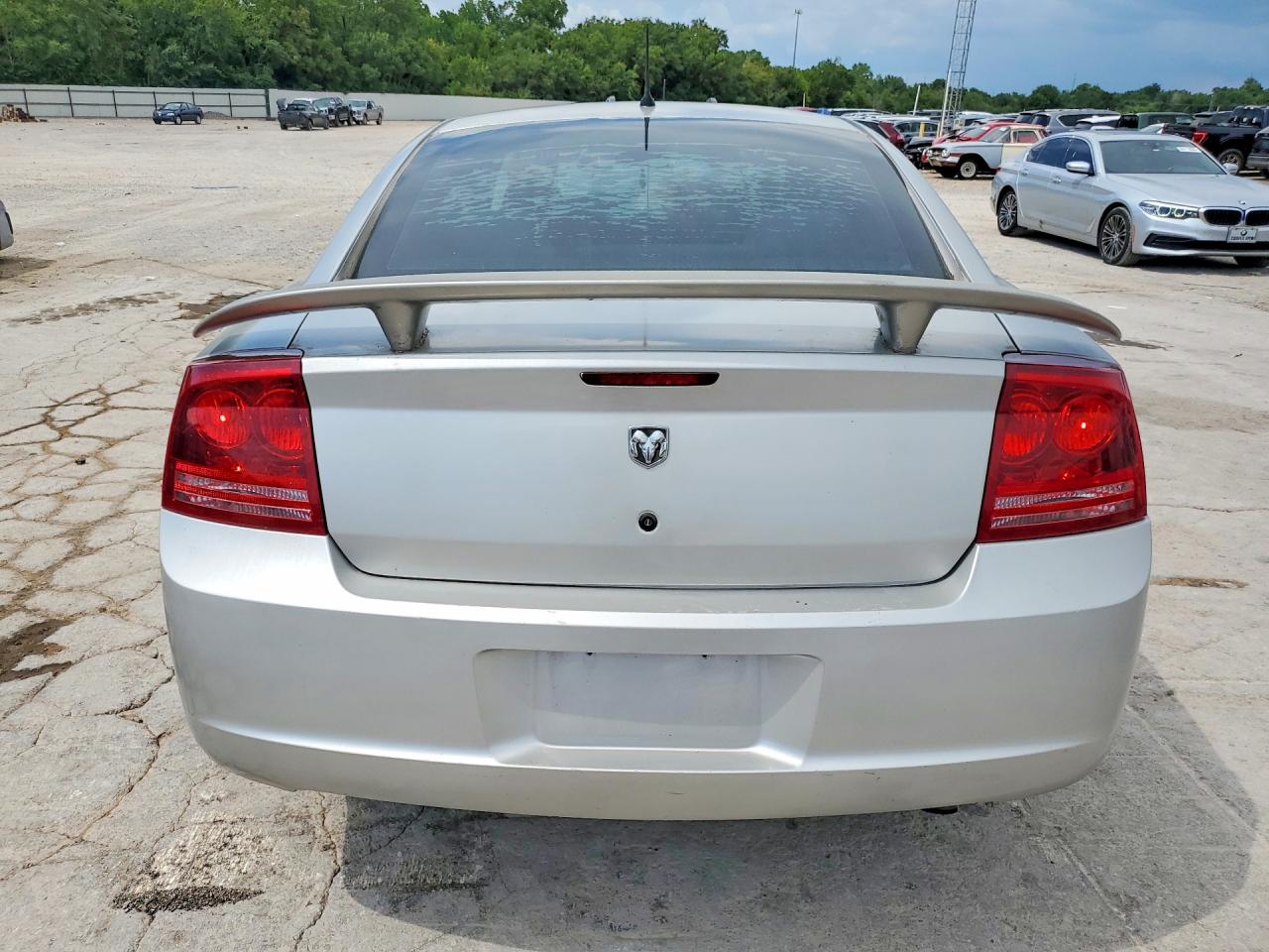 2008 Dodge Charger Silver vin: 2B3KA43R38H195933