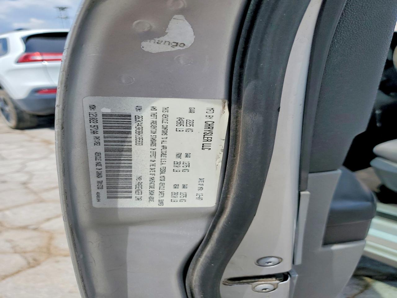 2008 Dodge Charger Silver vin: 2B3KA43R38H195933