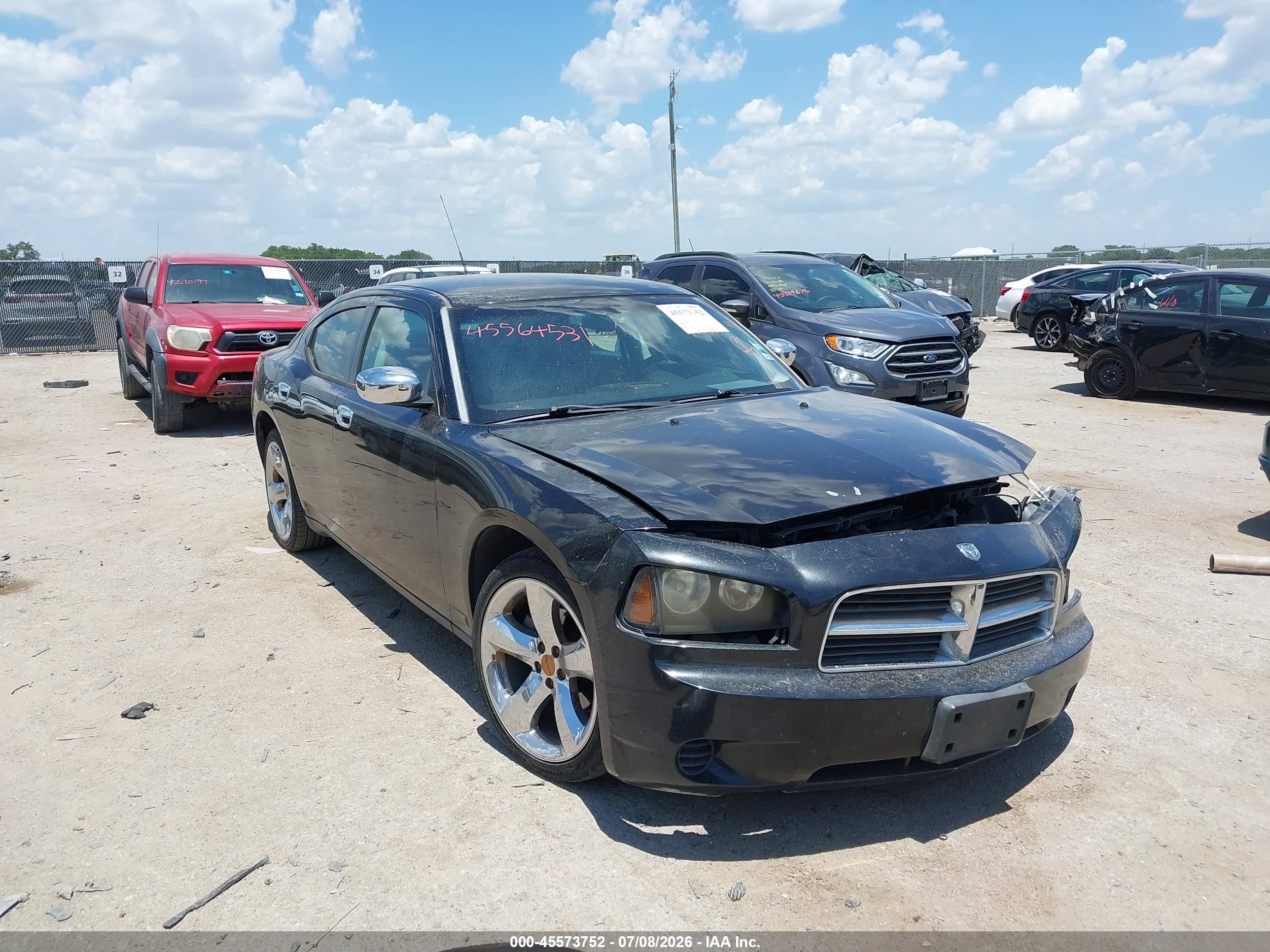 2008 Dodge Charger   vin: 2B3KA43R98H327142