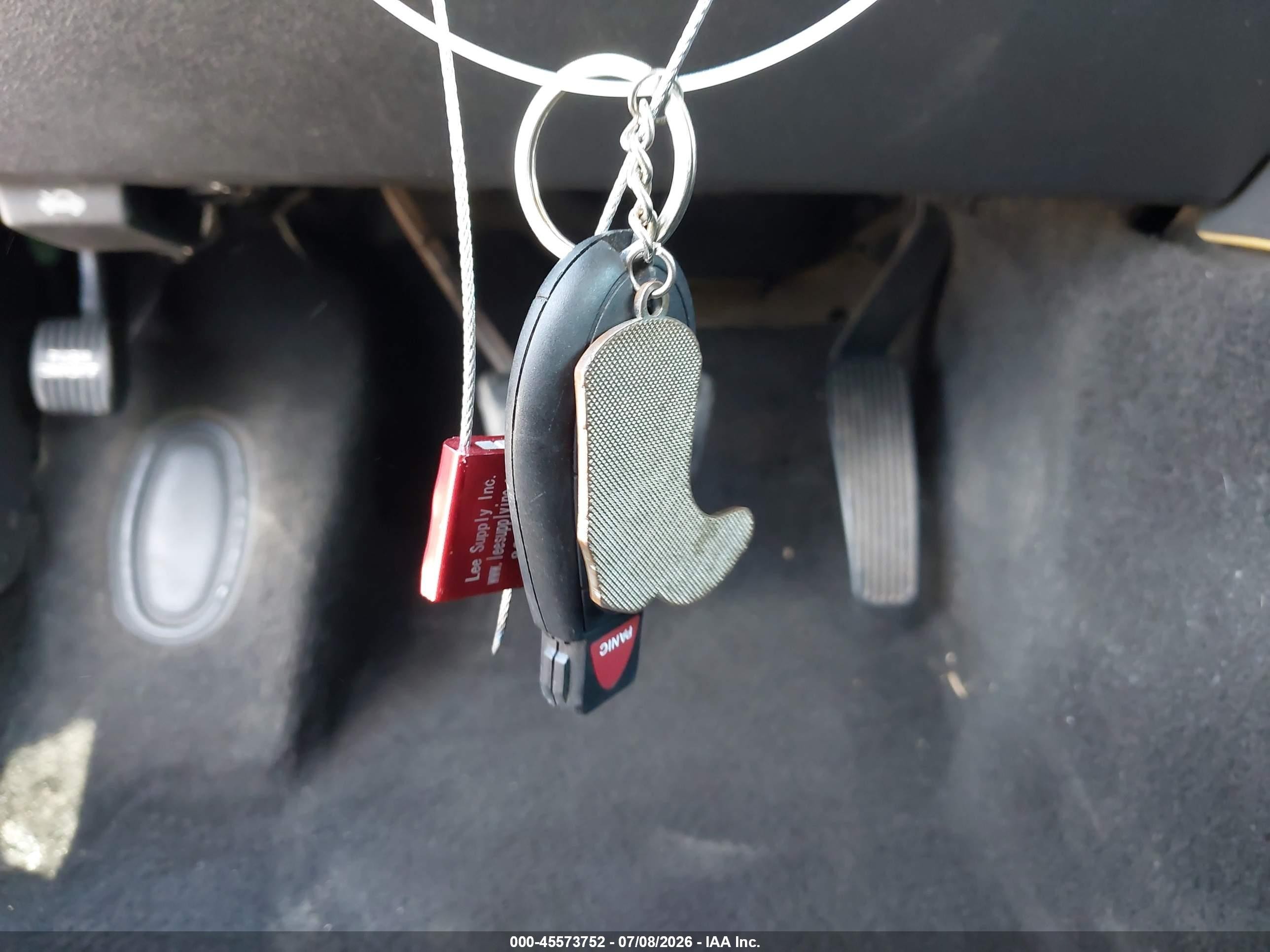 2008 Dodge Charger   vin: 2B3KA43R98H327142