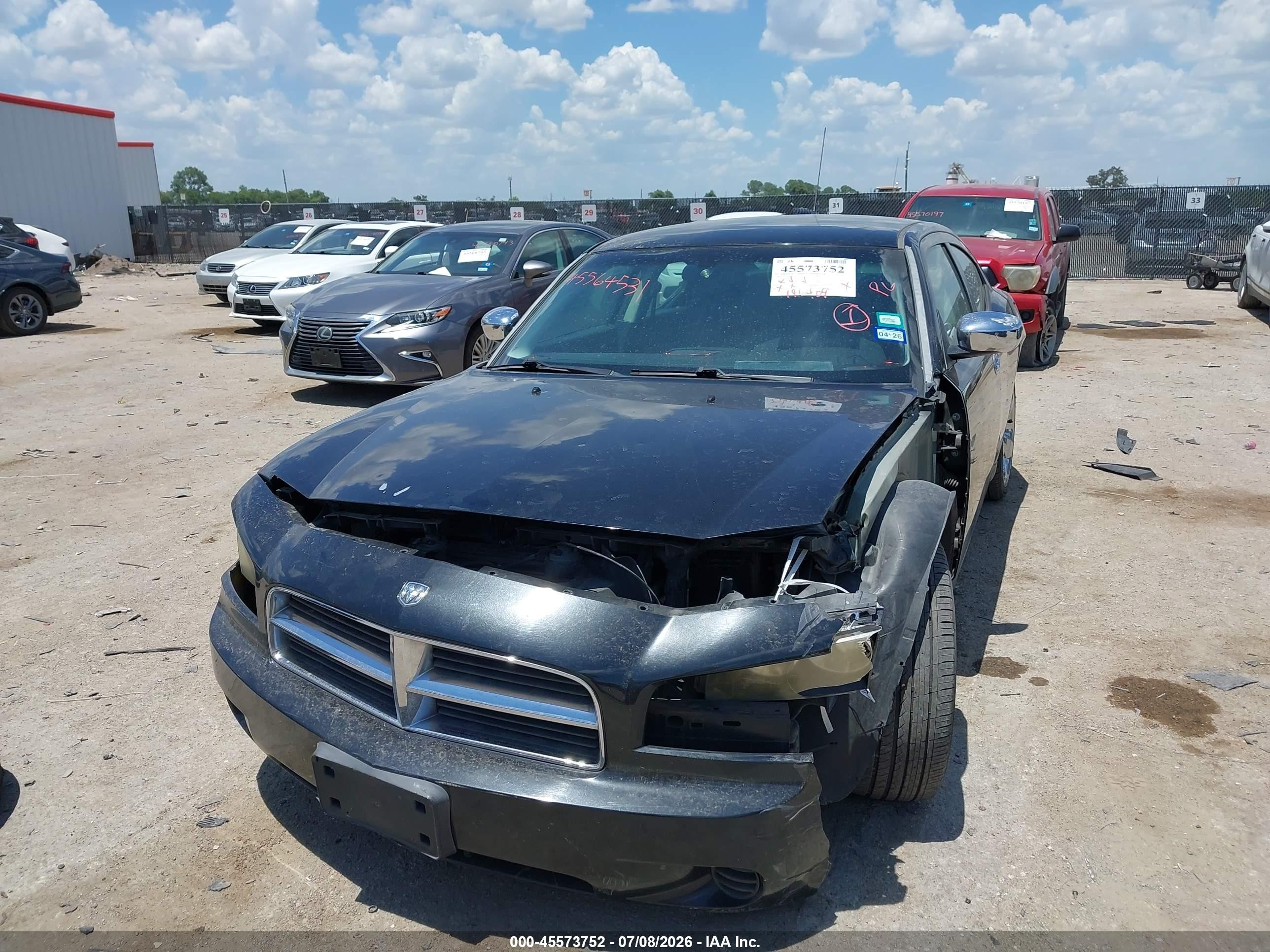 2008 Dodge Charger   vin: 2B3KA43R98H327142