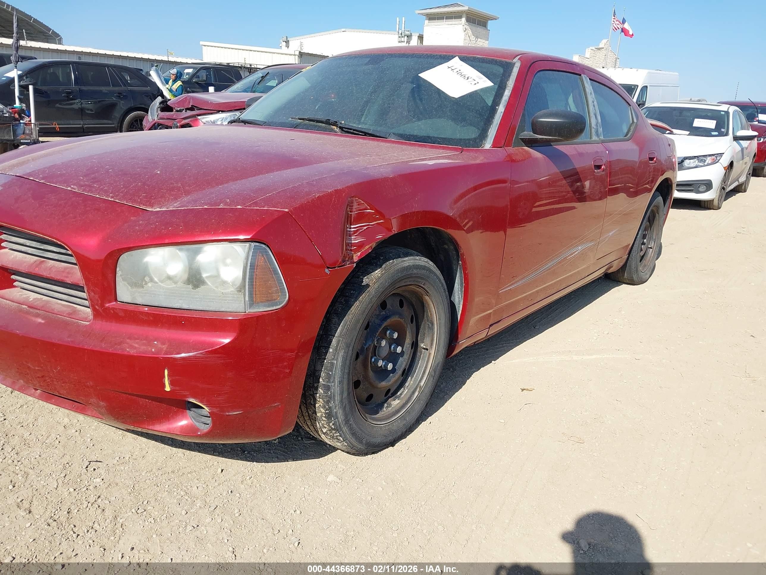 2008 Dodge Charger   Red vin: 2B3KA43RX8H324122