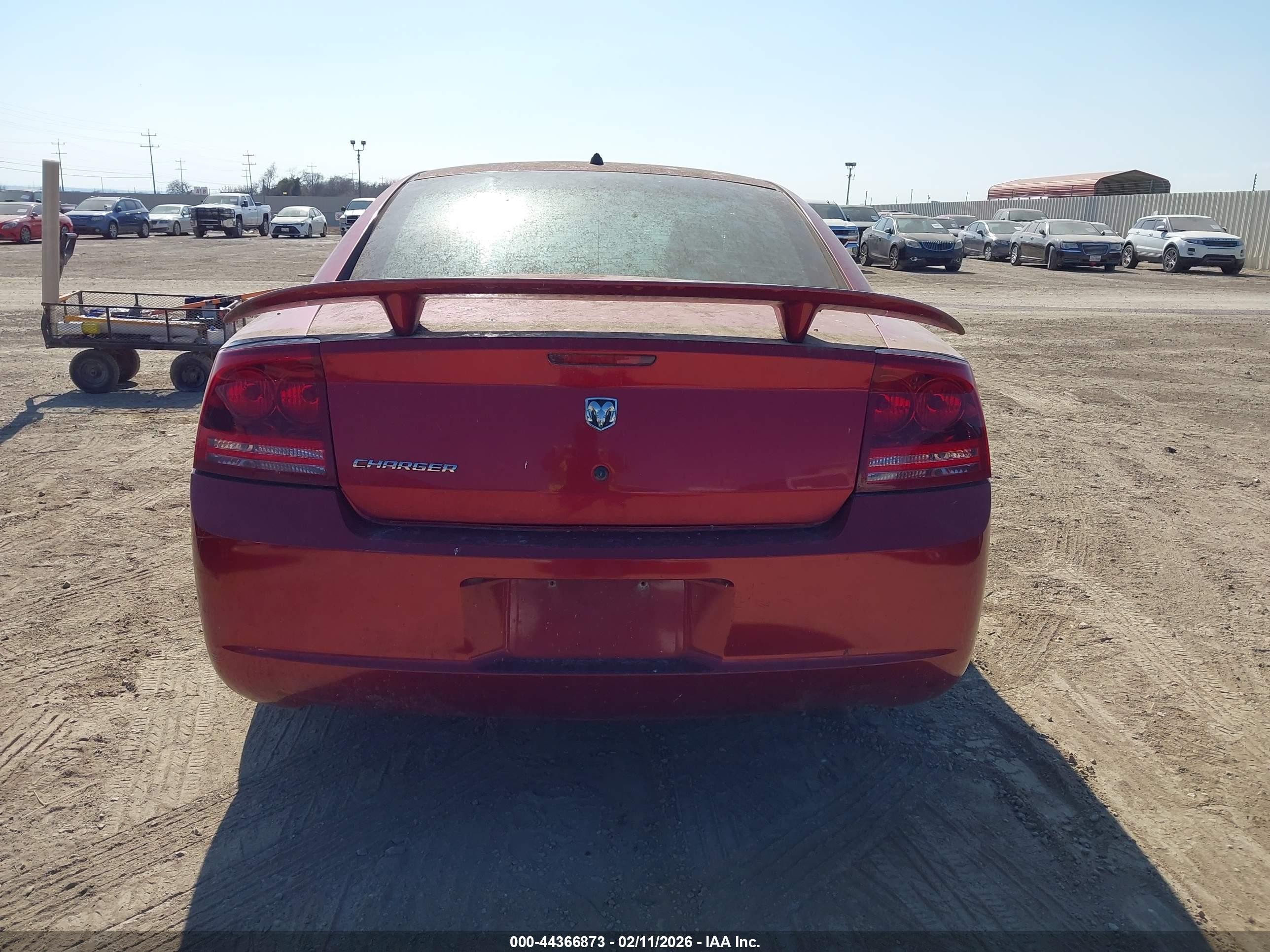 2008 Dodge Charger   Red vin: 2B3KA43RX8H324122