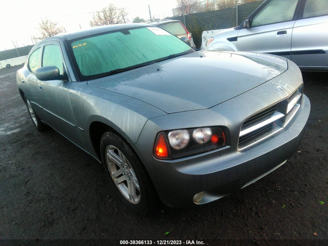 Precio e Historial 2006 Dodge Charger Rt 5.7l V-8 340hp vin