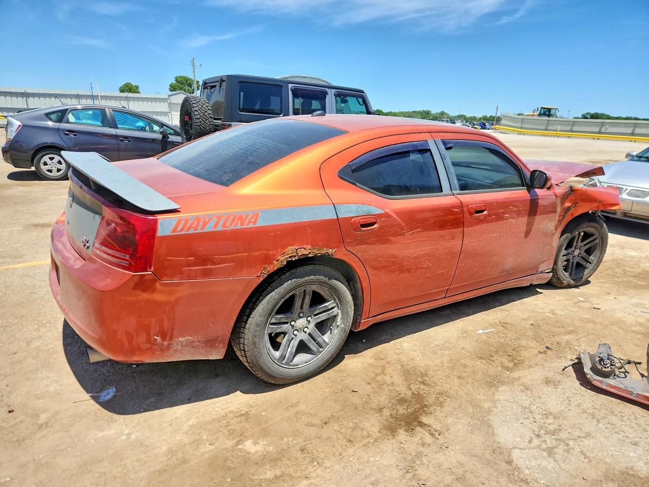 2006 Dodge Charger R Orange vin: 2B3KA53H46H195076