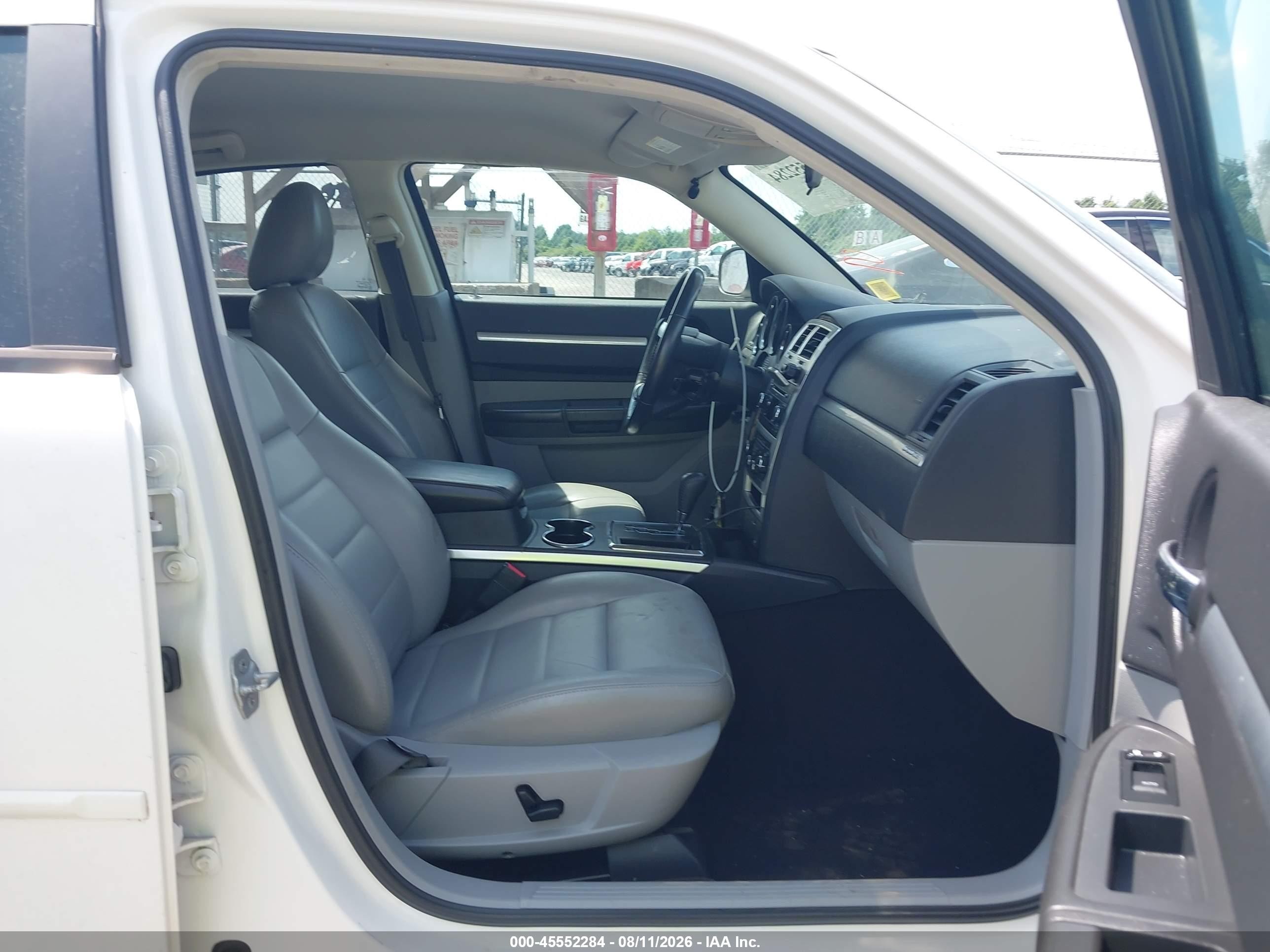 2008 Dodge Charger R/t White vin: 2B3KA53H78H124408