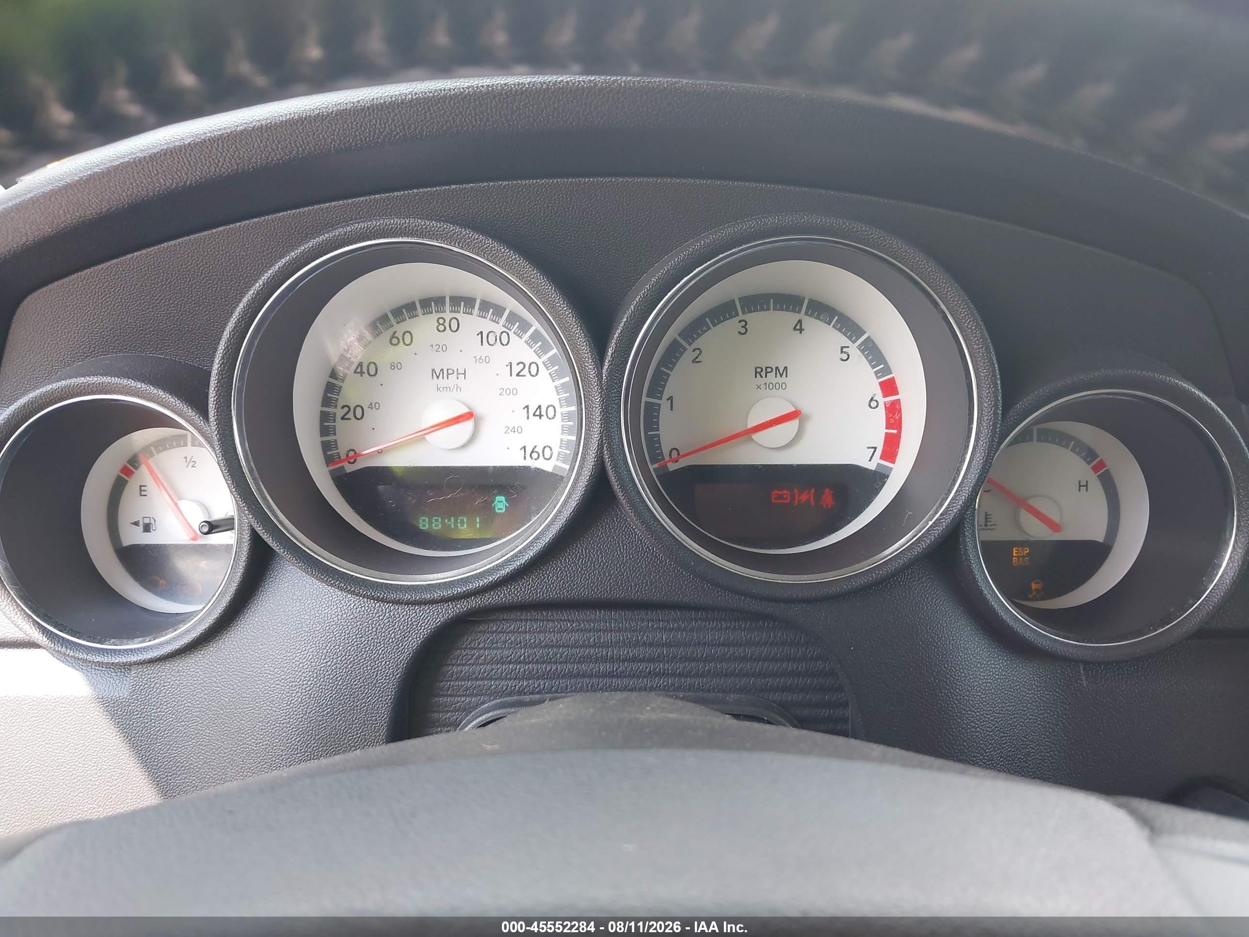 2008 Dodge Charger R/t White vin: 2B3KA53H78H124408